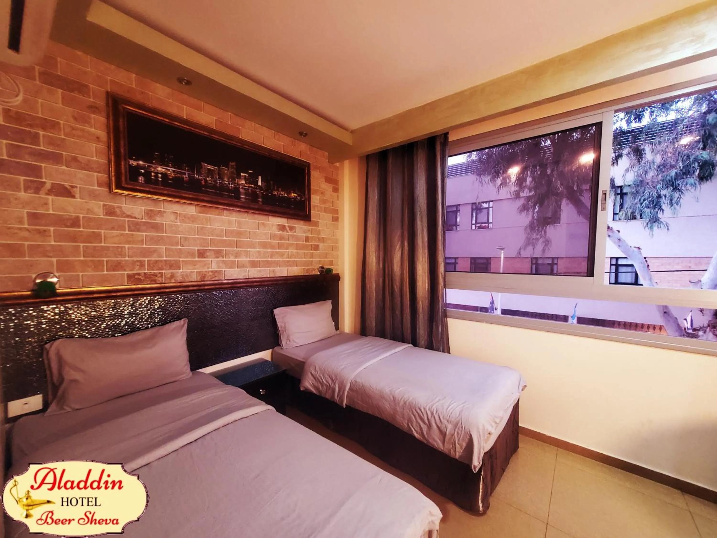 Bed in Aladdin Hotel Beer Sheva