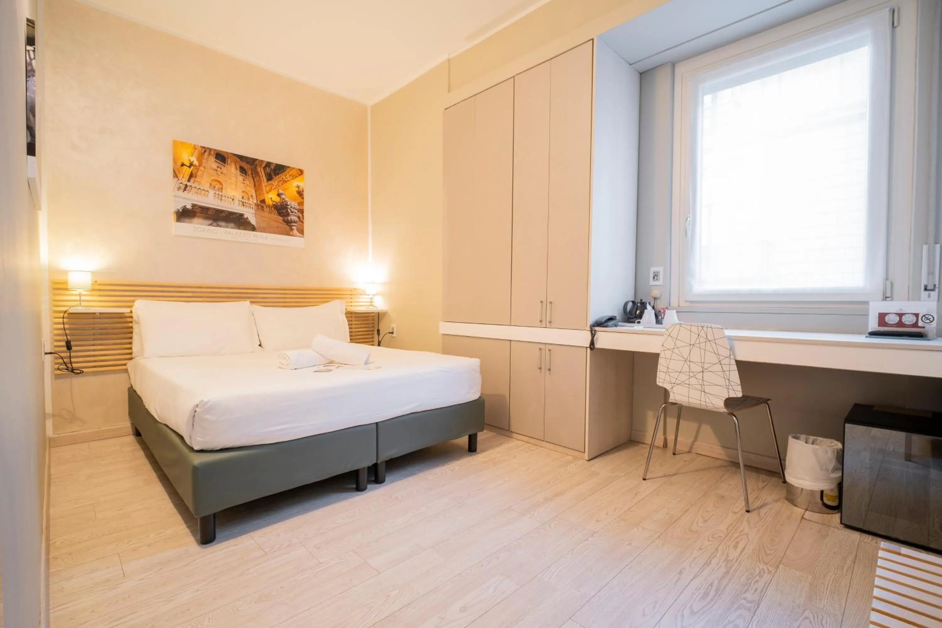 Bed in Best Quality Hotel Gran Mogol