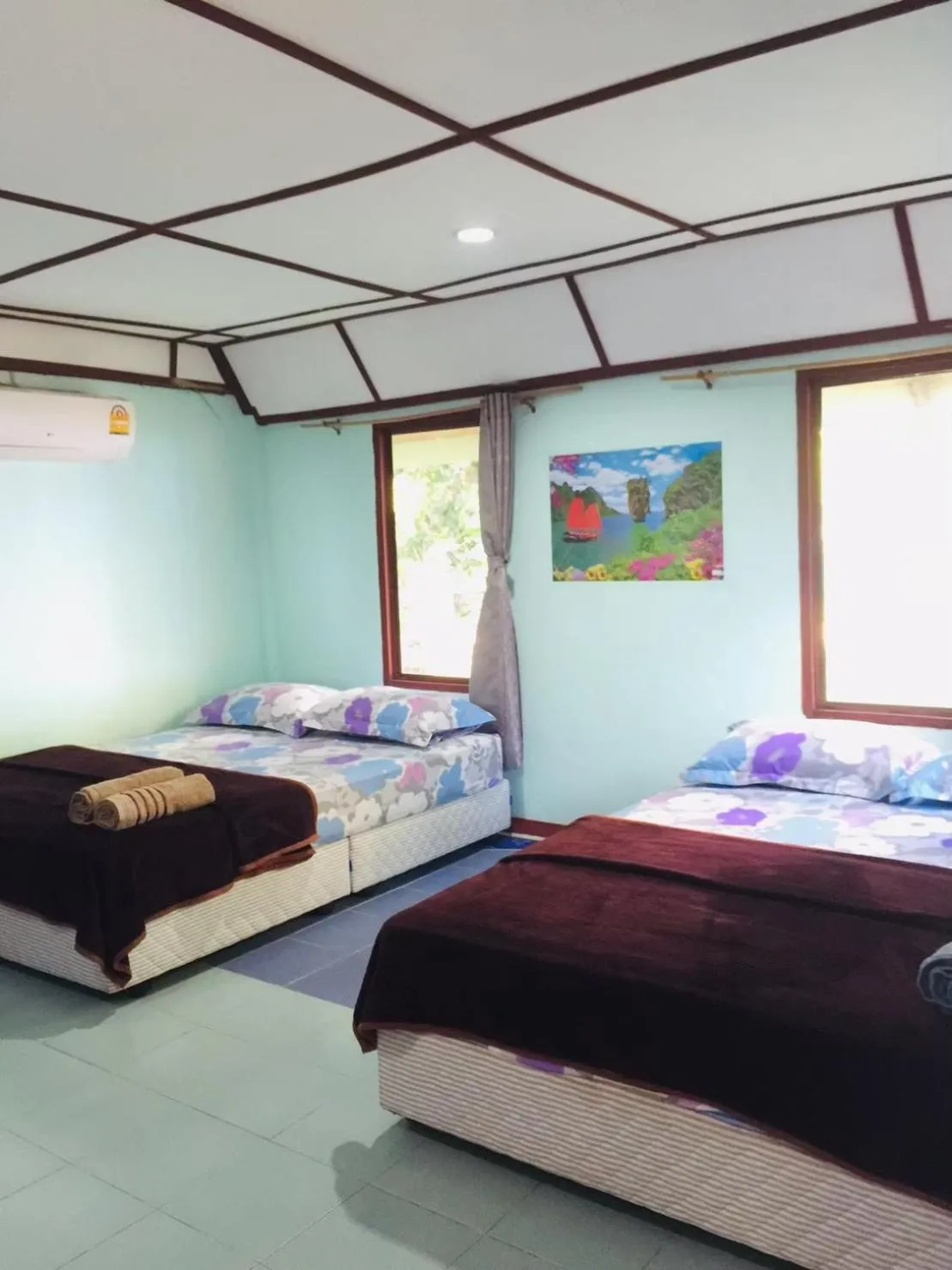 Bed in Racha Sunset Resort