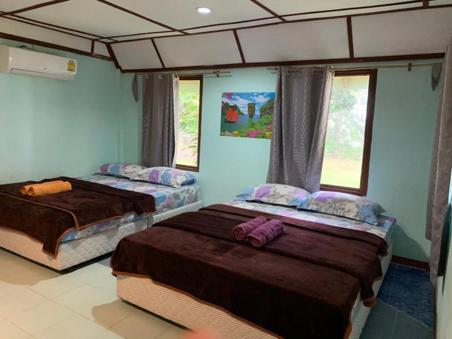 Bed in Racha Sunset Resort
