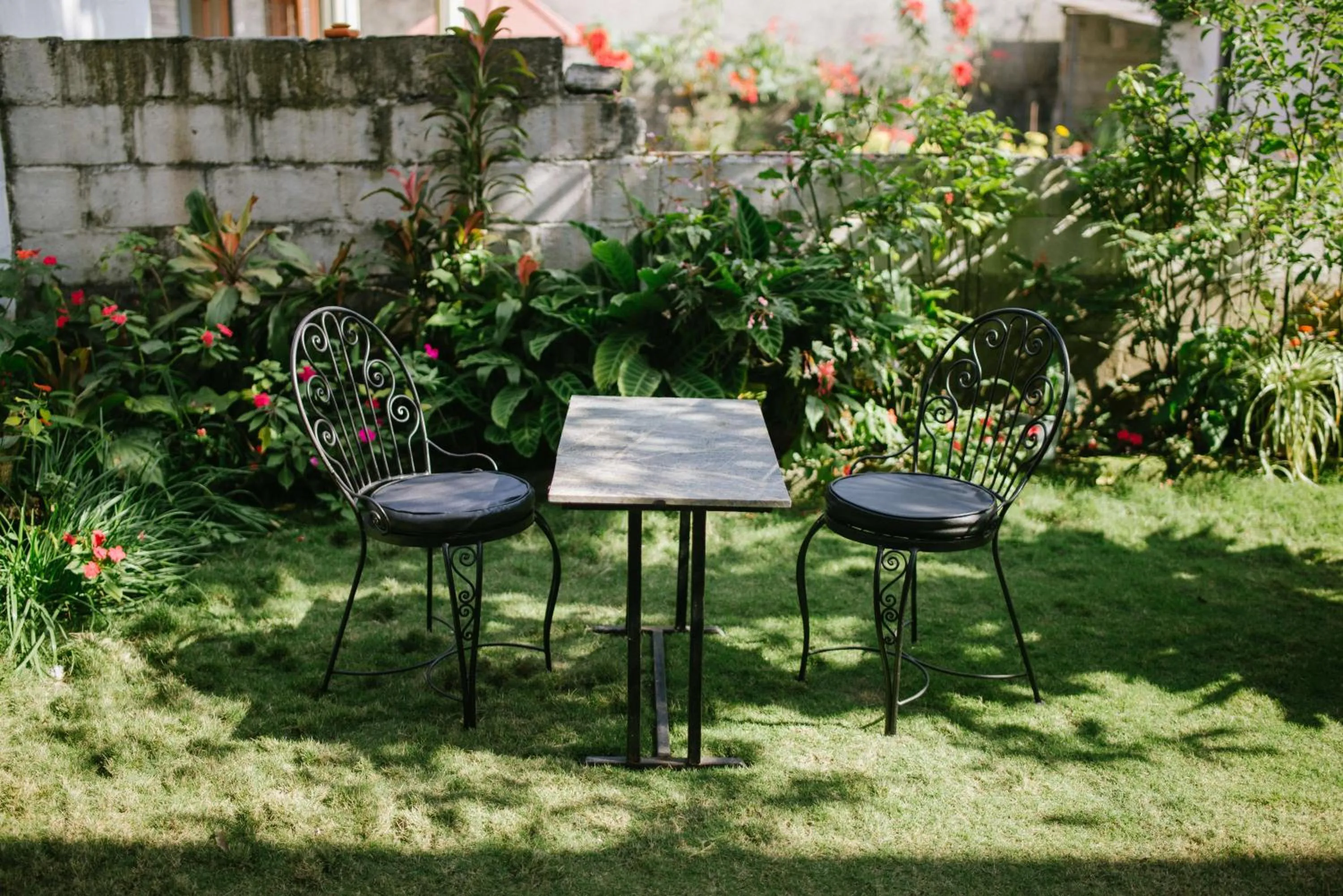 Patio in Hotel Mountain View - Lakeside Pokhara