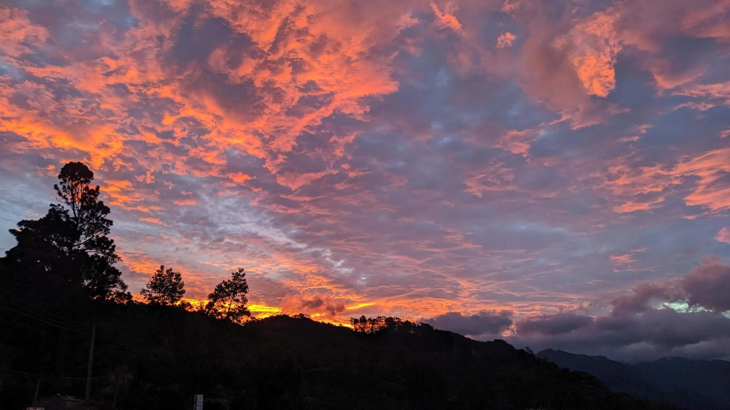 Mountain view in White Home