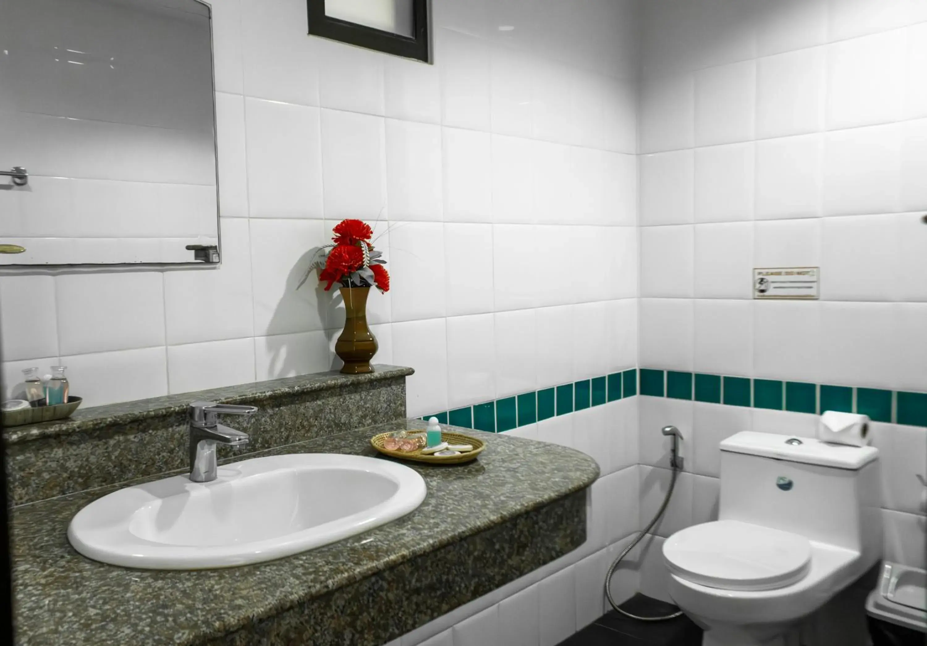 Deluxe Double Room with Balcony in Deng's kamala beach Guesthouse Deluxe Double Room with Balcony in Deng's kamala beach Guesthouse