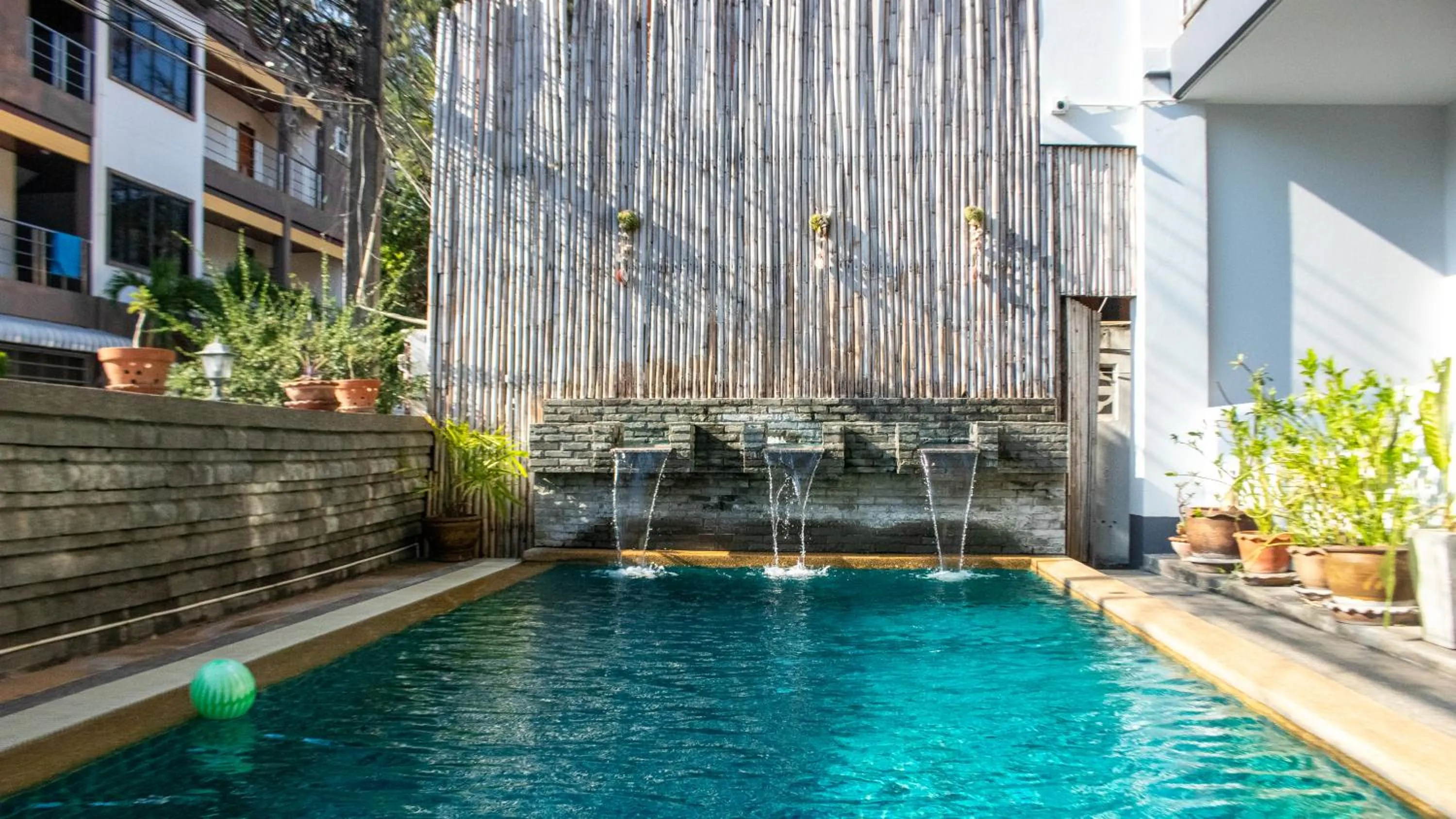 Pool view in Deng's kamala beach Guesthouse