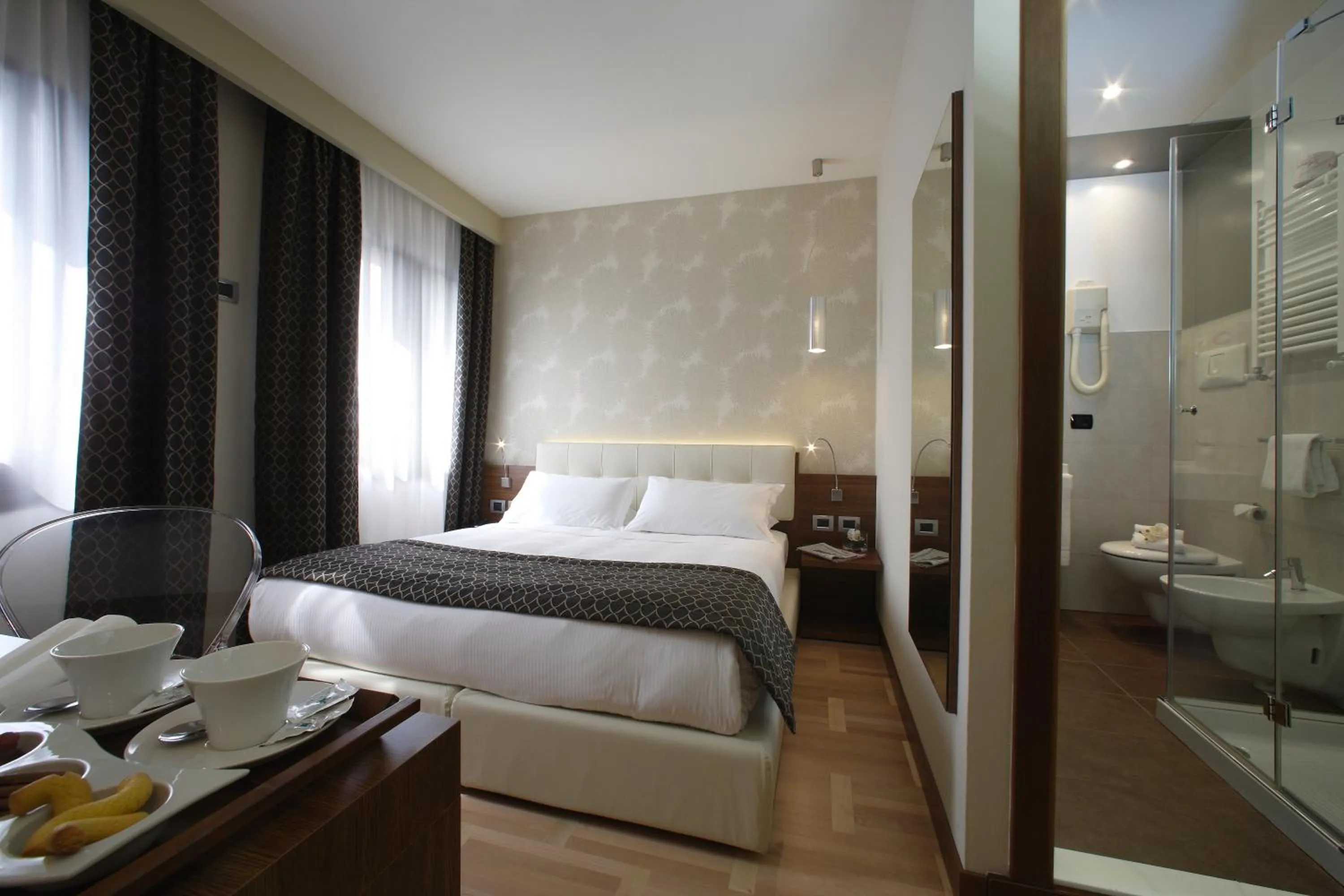 Bed in Hotel Forte del 48