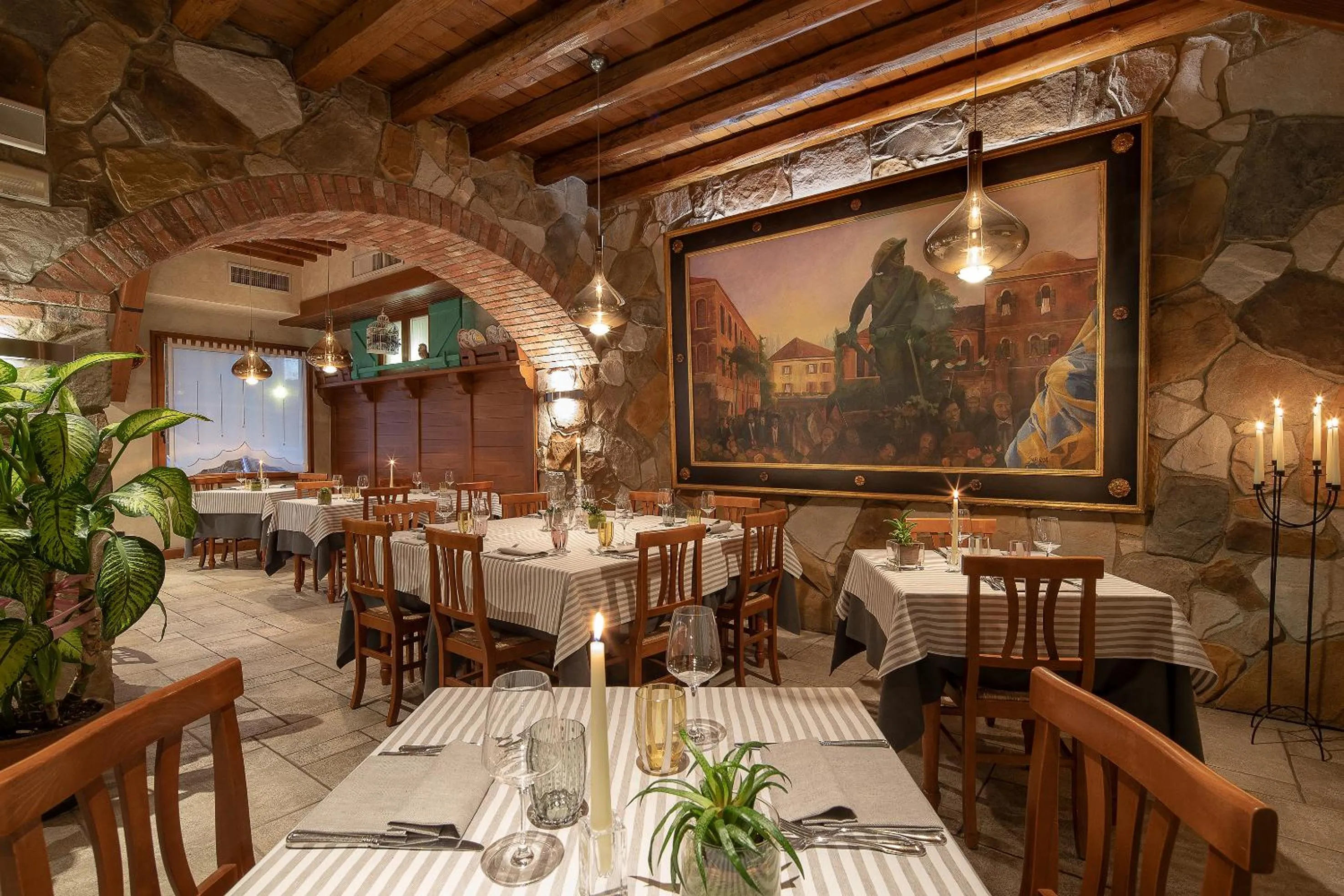 Restaurant/places to eat in Hotel Forte del 48