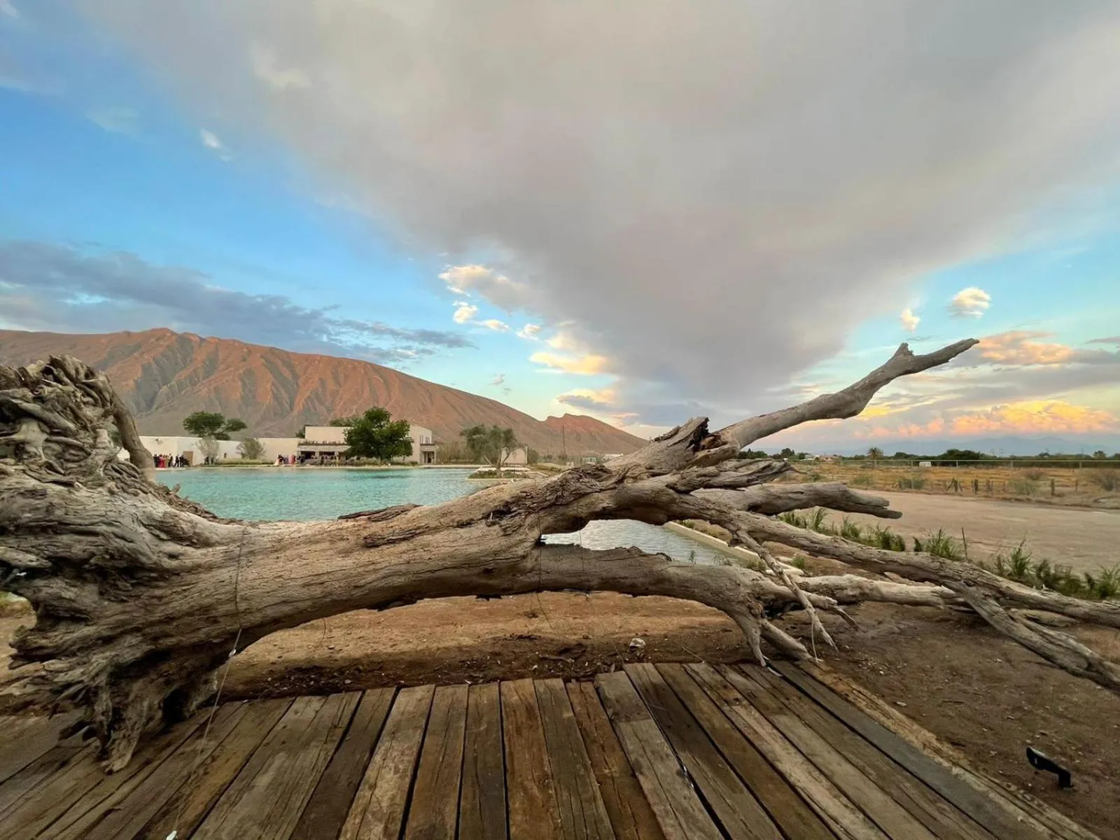 Lake view in Tierra Maria