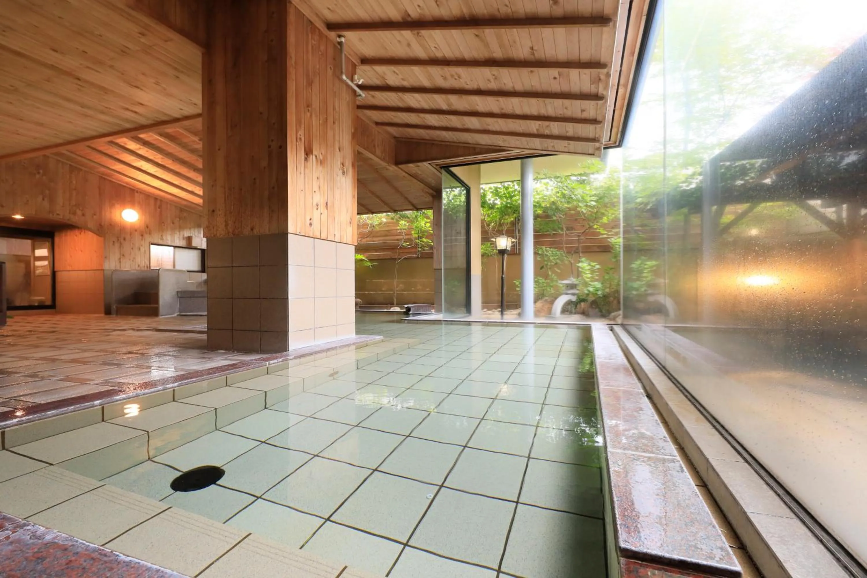Public Bath in Hotel Keisui