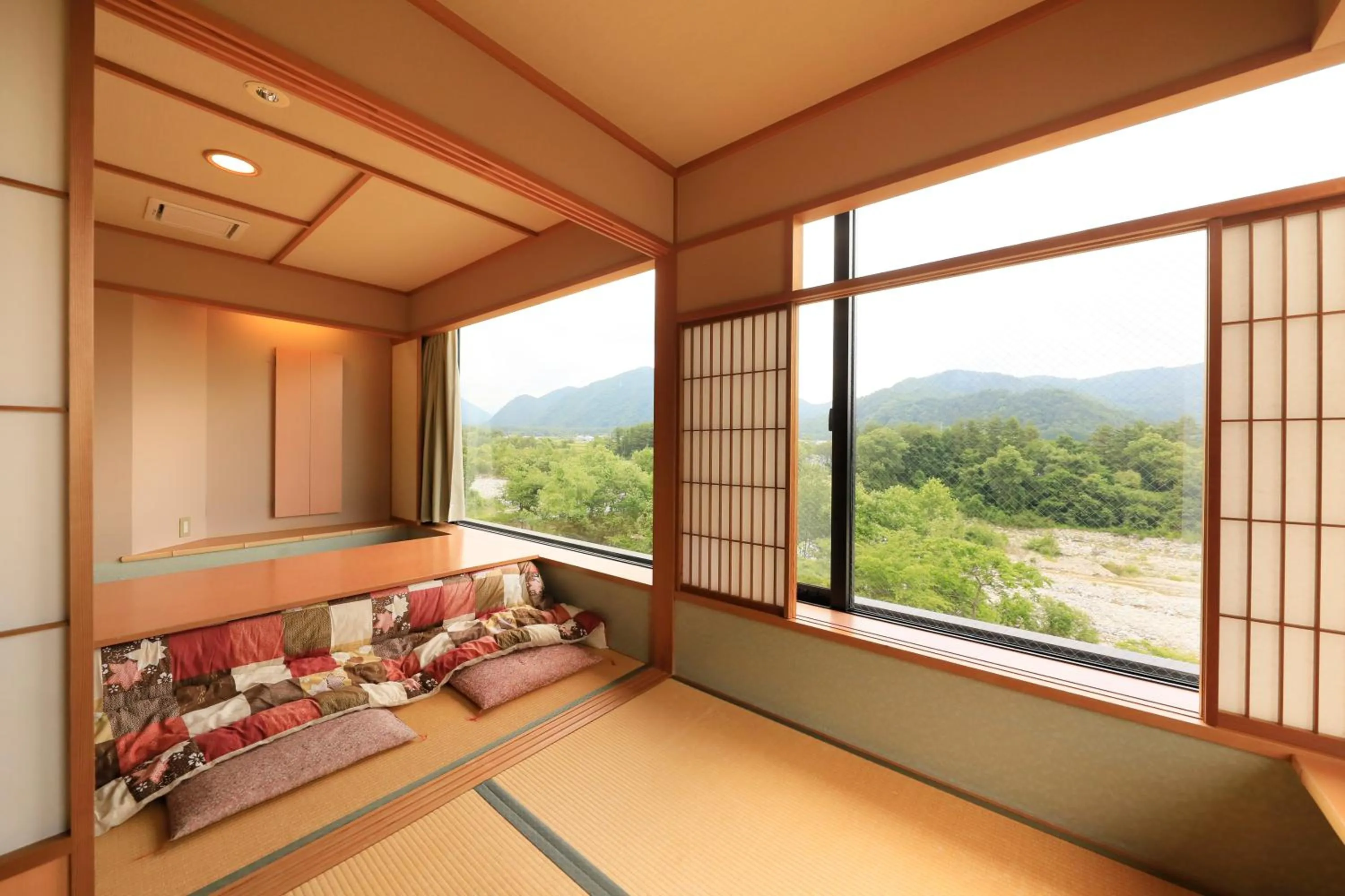 Photo of the whole room in Hotel Keisui