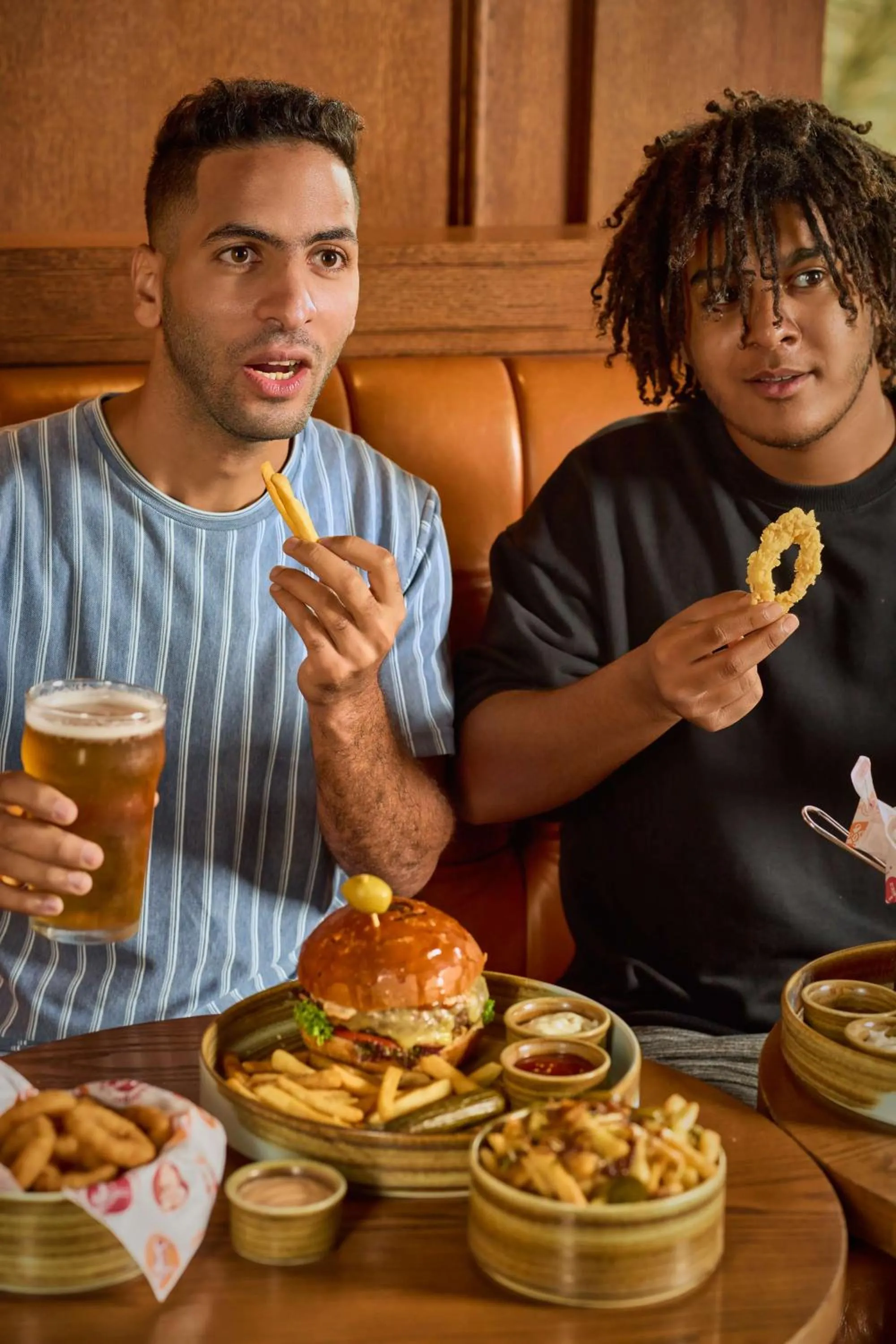 Lounge or bar in DoubleTree by Hilton Resort & Spa Marjan Island