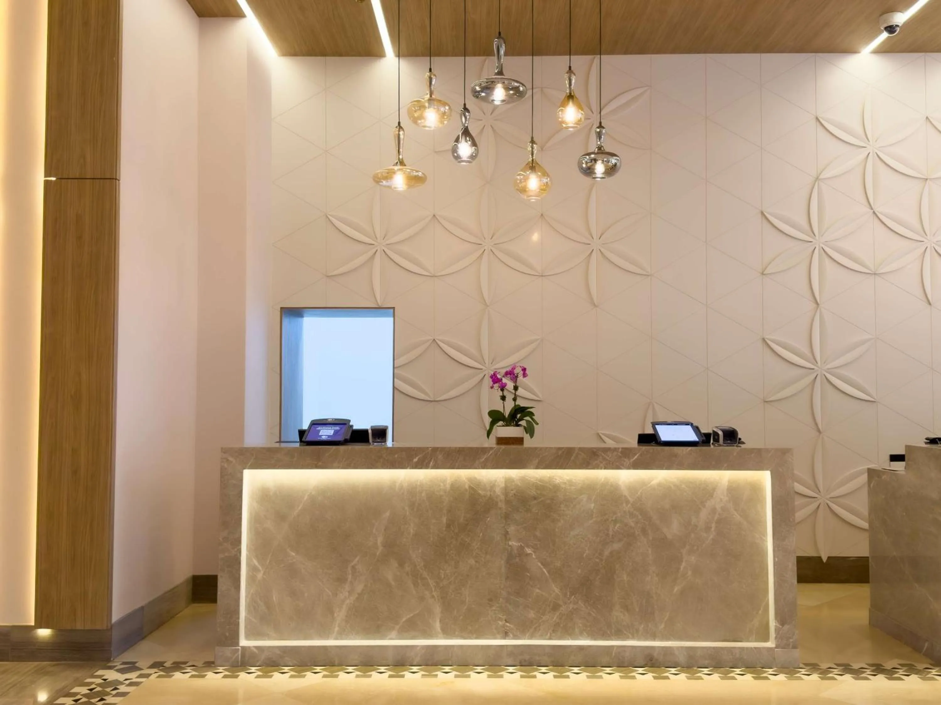 Lobby or reception in DoubleTree by Hilton Resort & Spa Marjan Island