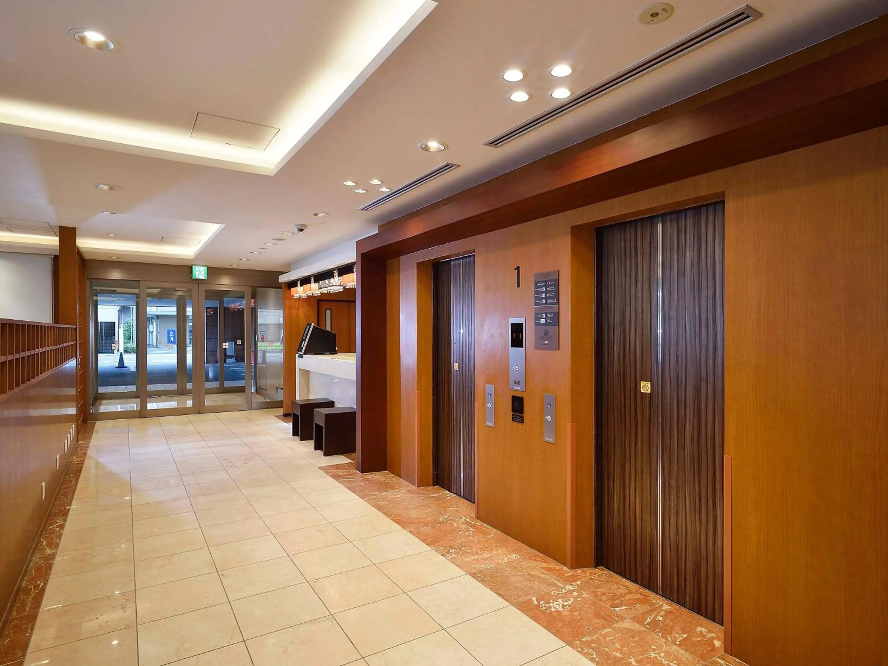 Lobby or reception in APA Hotel Haneda Anamori Inari Ekimae