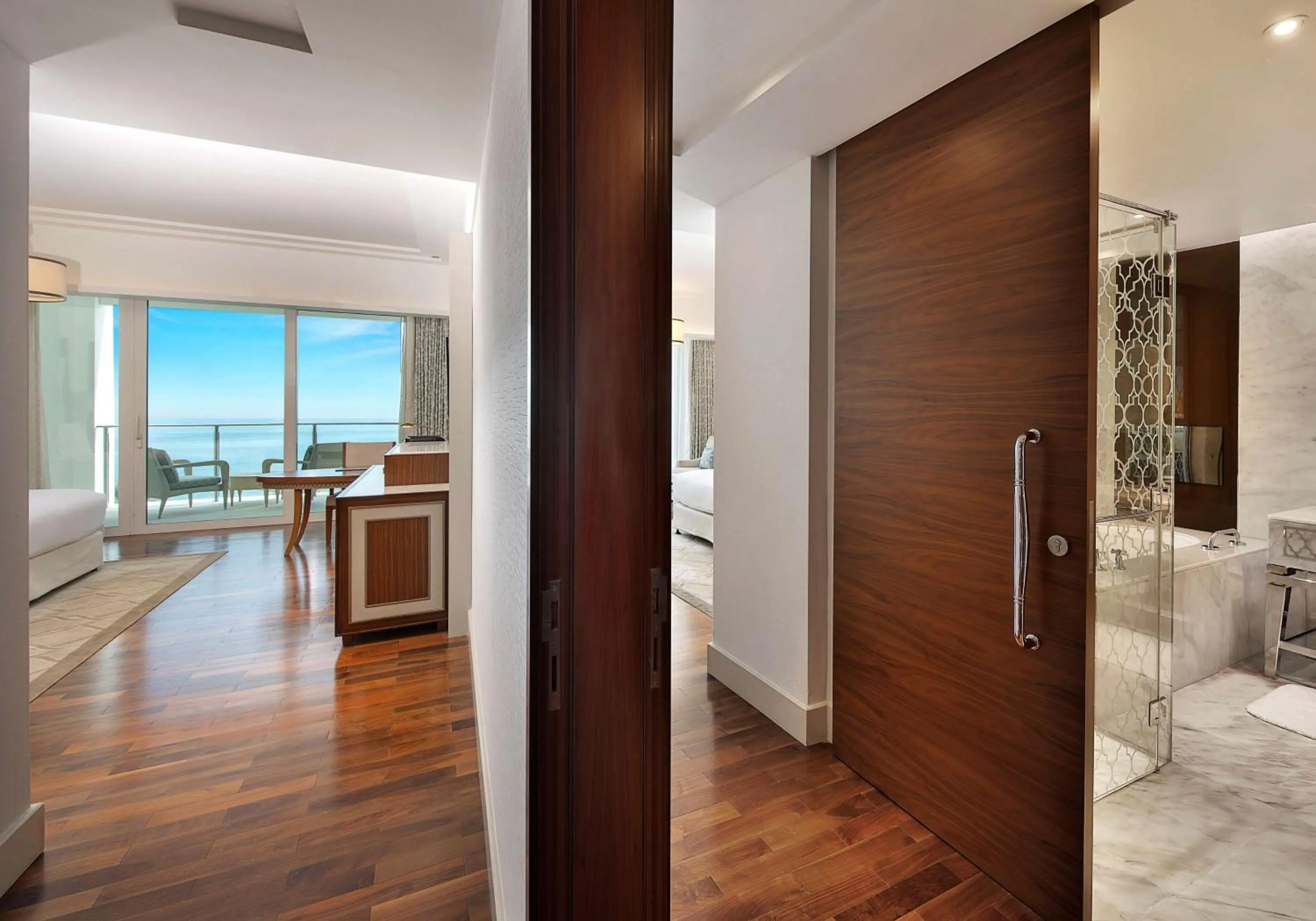 Bed in Waldorf Astoria Dubai Palm Jumeirah