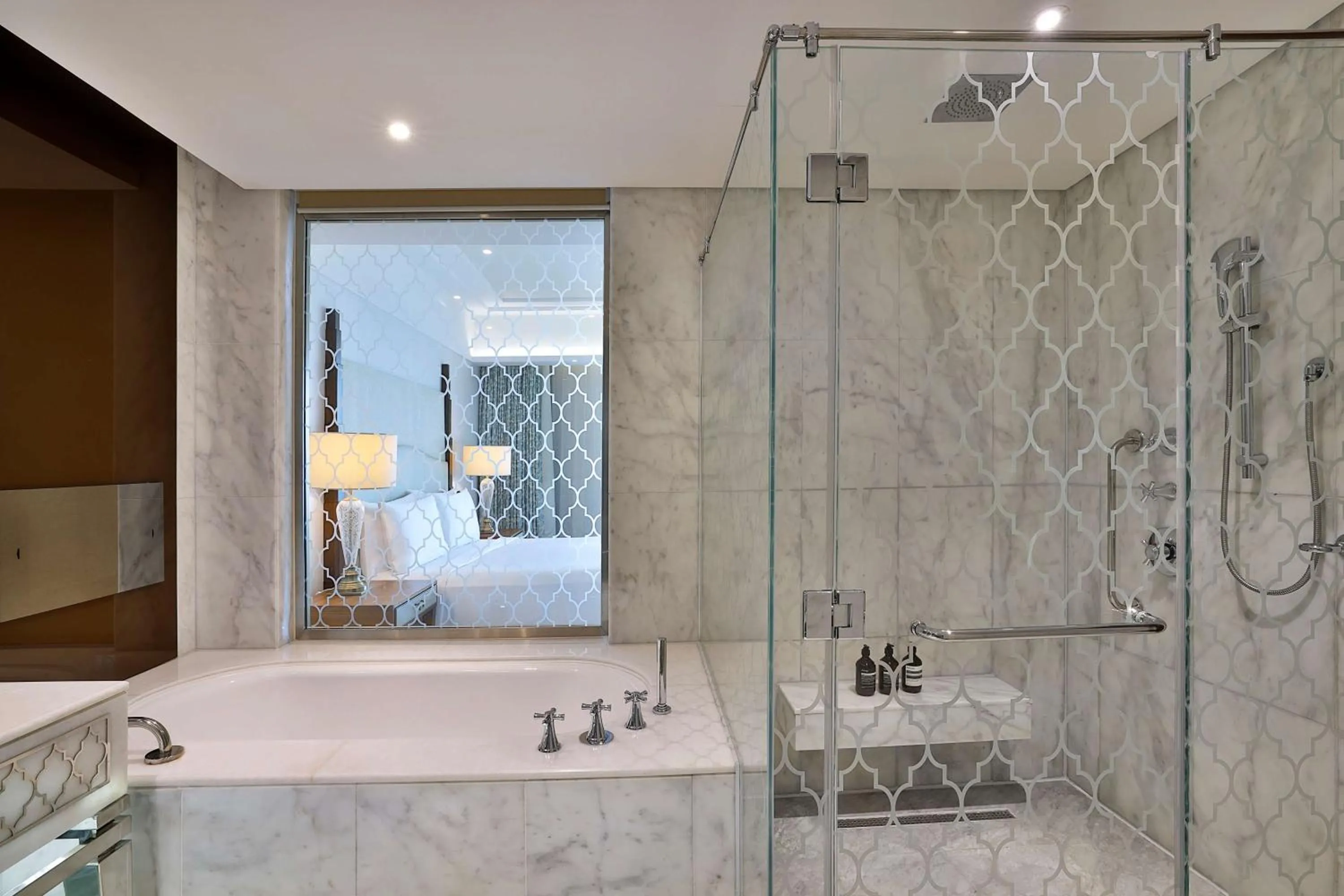 Bathroom in Waldorf Astoria Dubai Palm Jumeirah