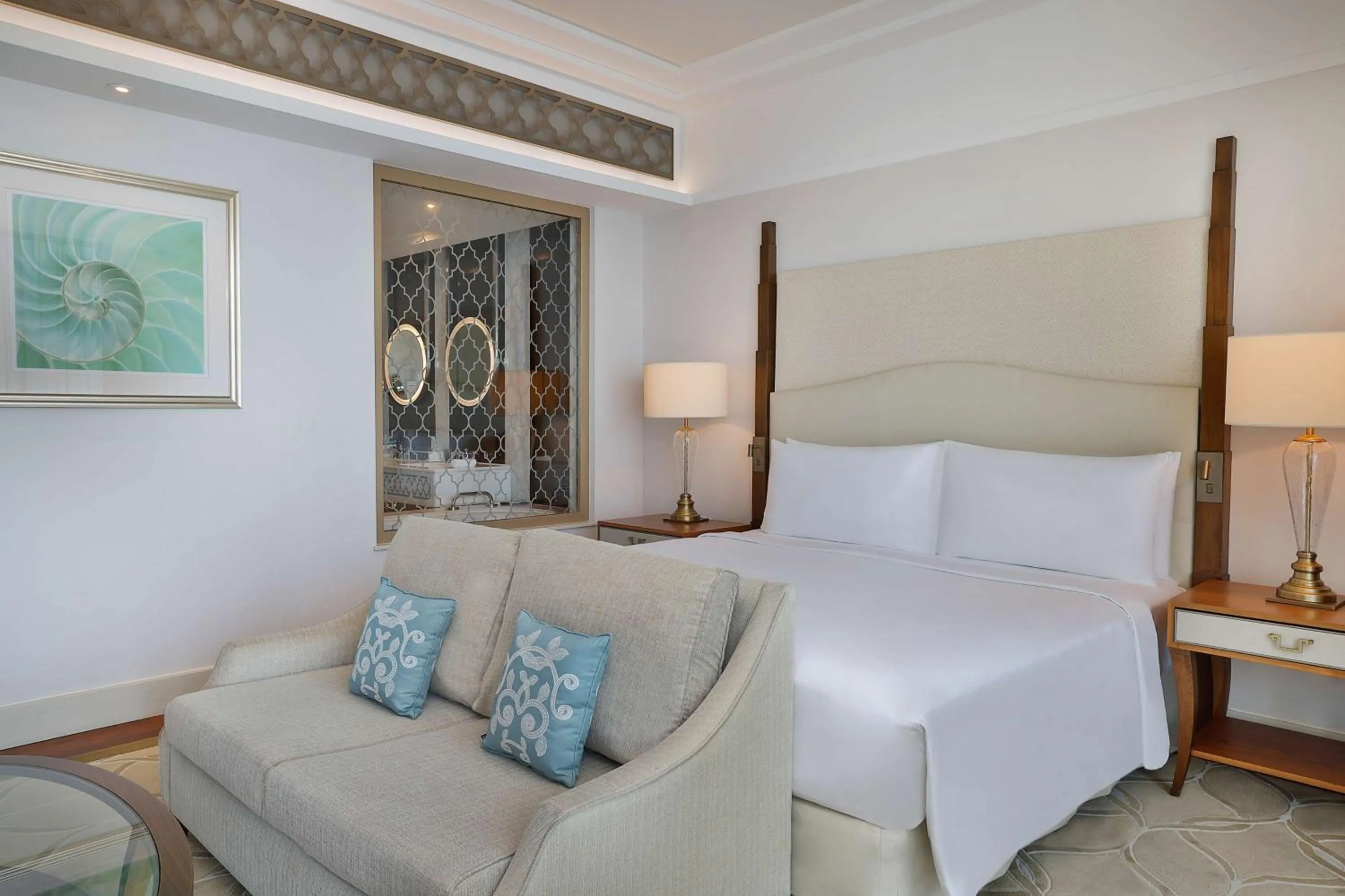 Living room, Bed in Waldorf Astoria Dubai Palm Jumeirah
