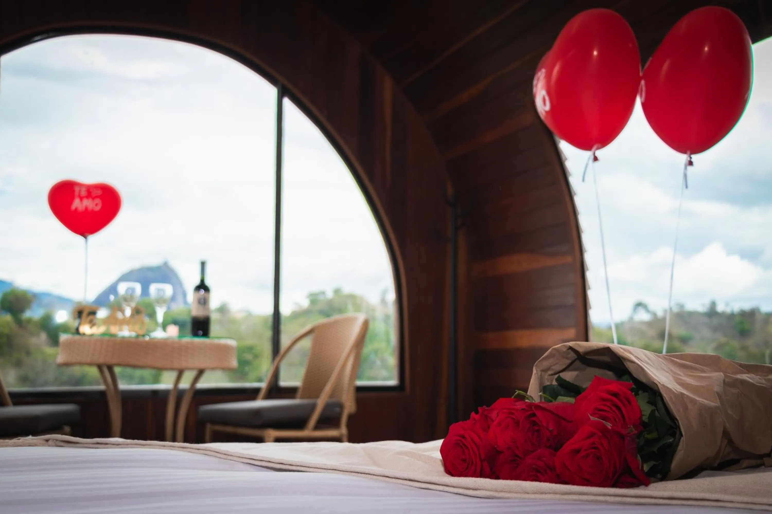 Decorative detail, Bed in Glamping The Mountain