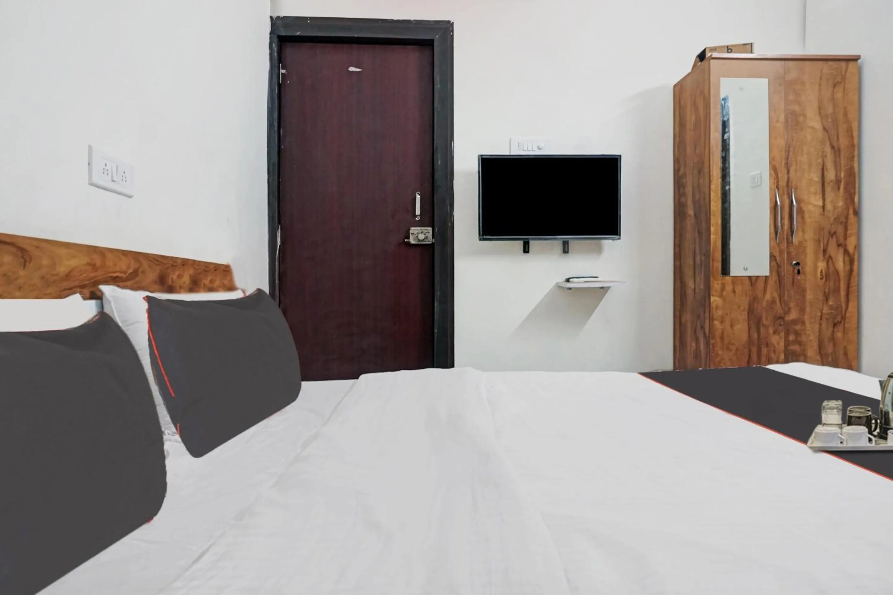 Bedroom, Bed in SPOT ON Hotel Deluxe