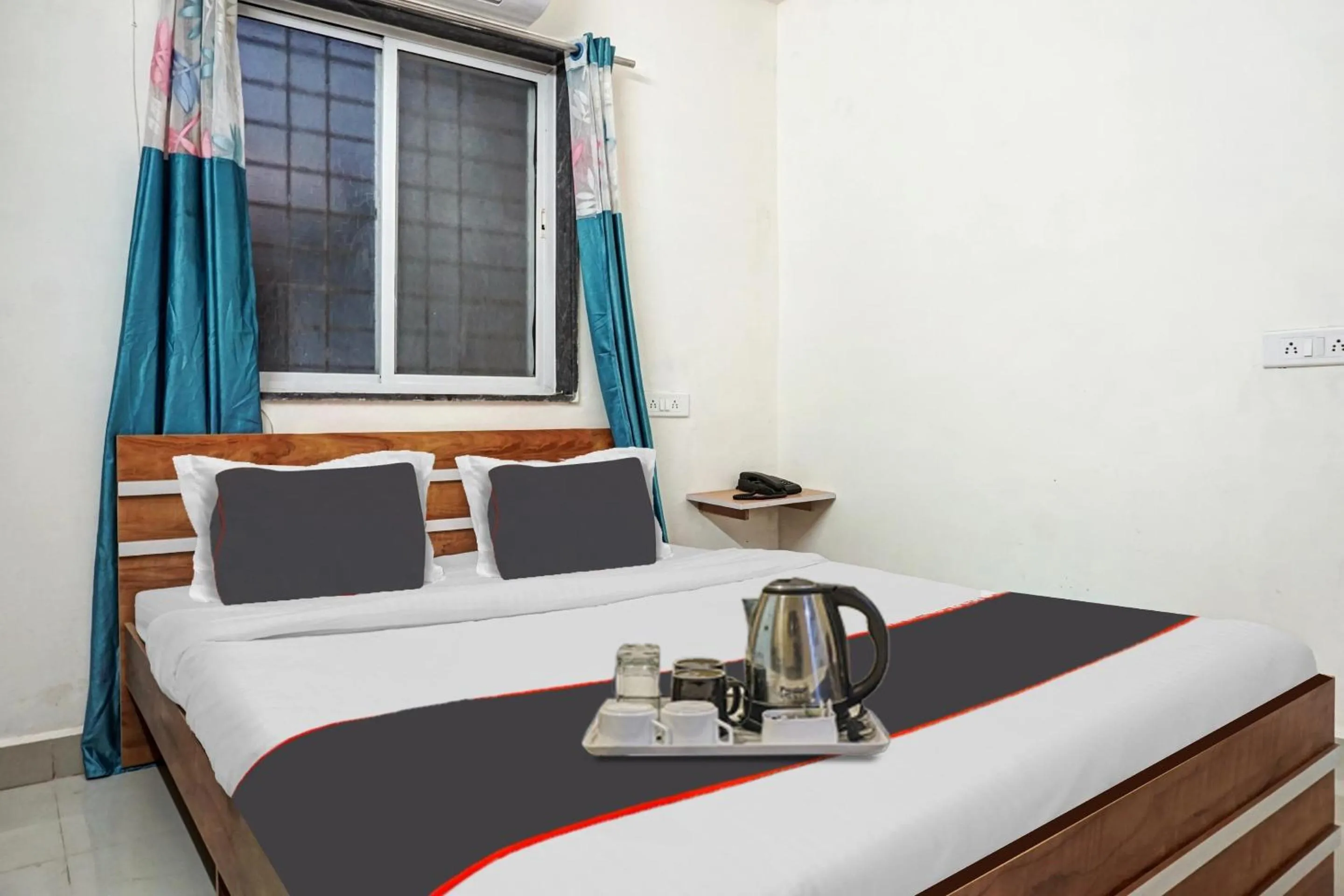 Bedroom, Bed in SPOT ON Hotel Deluxe