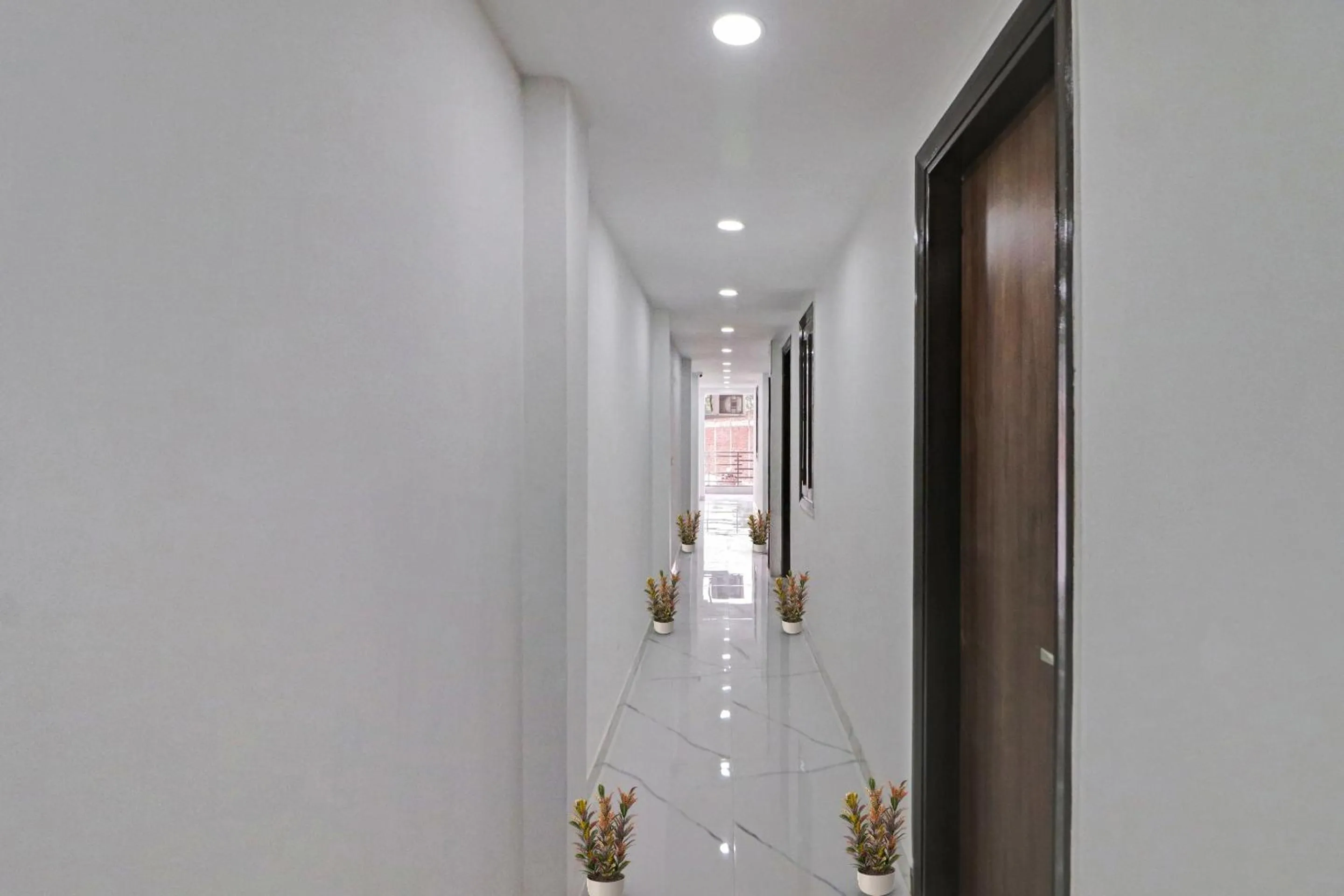 Lobby or reception in SPOT ON Hotel Deluxe