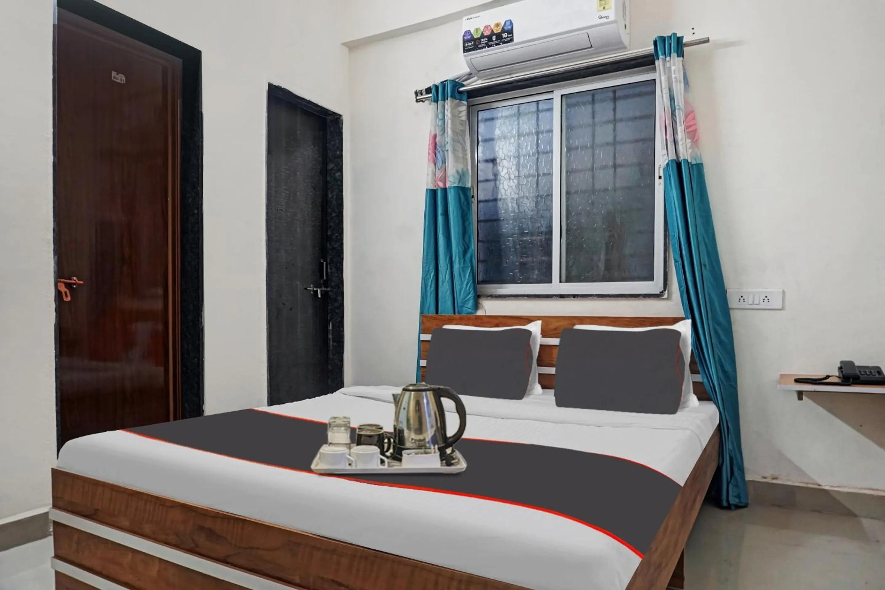 Bedroom, Bed in SPOT ON Hotel Deluxe