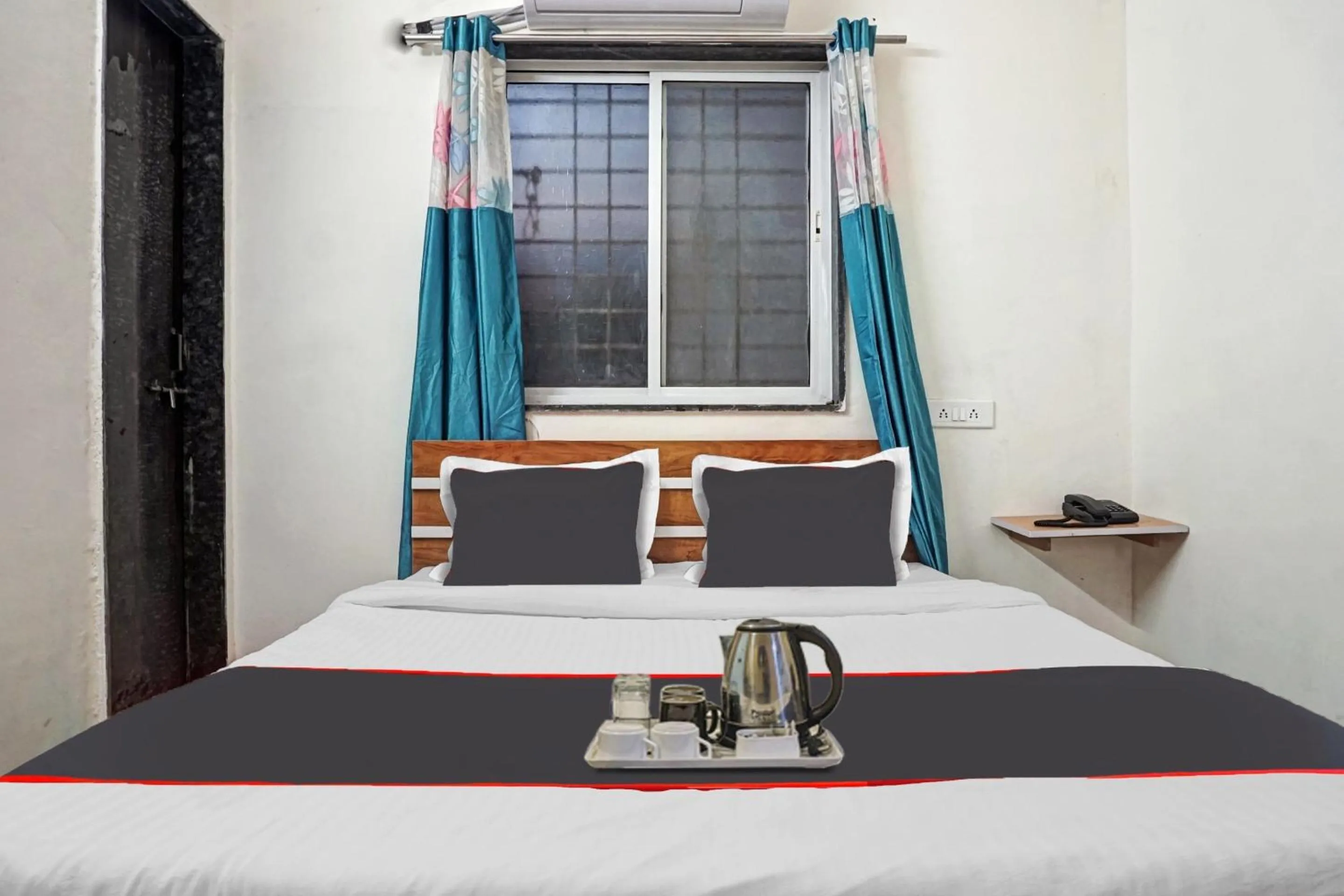 Bedroom, Bed in SPOT ON Hotel Deluxe