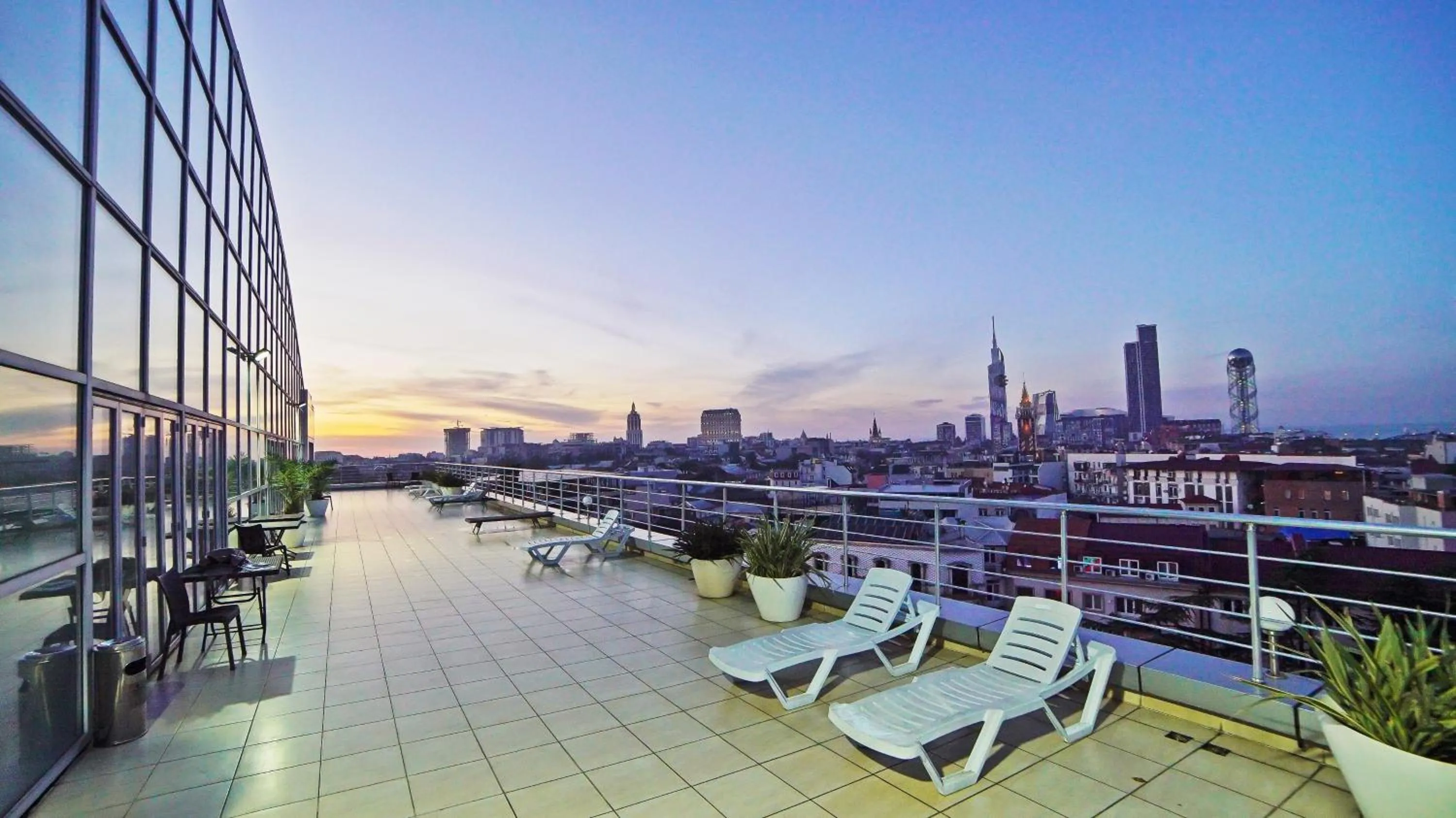 Balcony/Terrace in Mardi Plaza Hotel