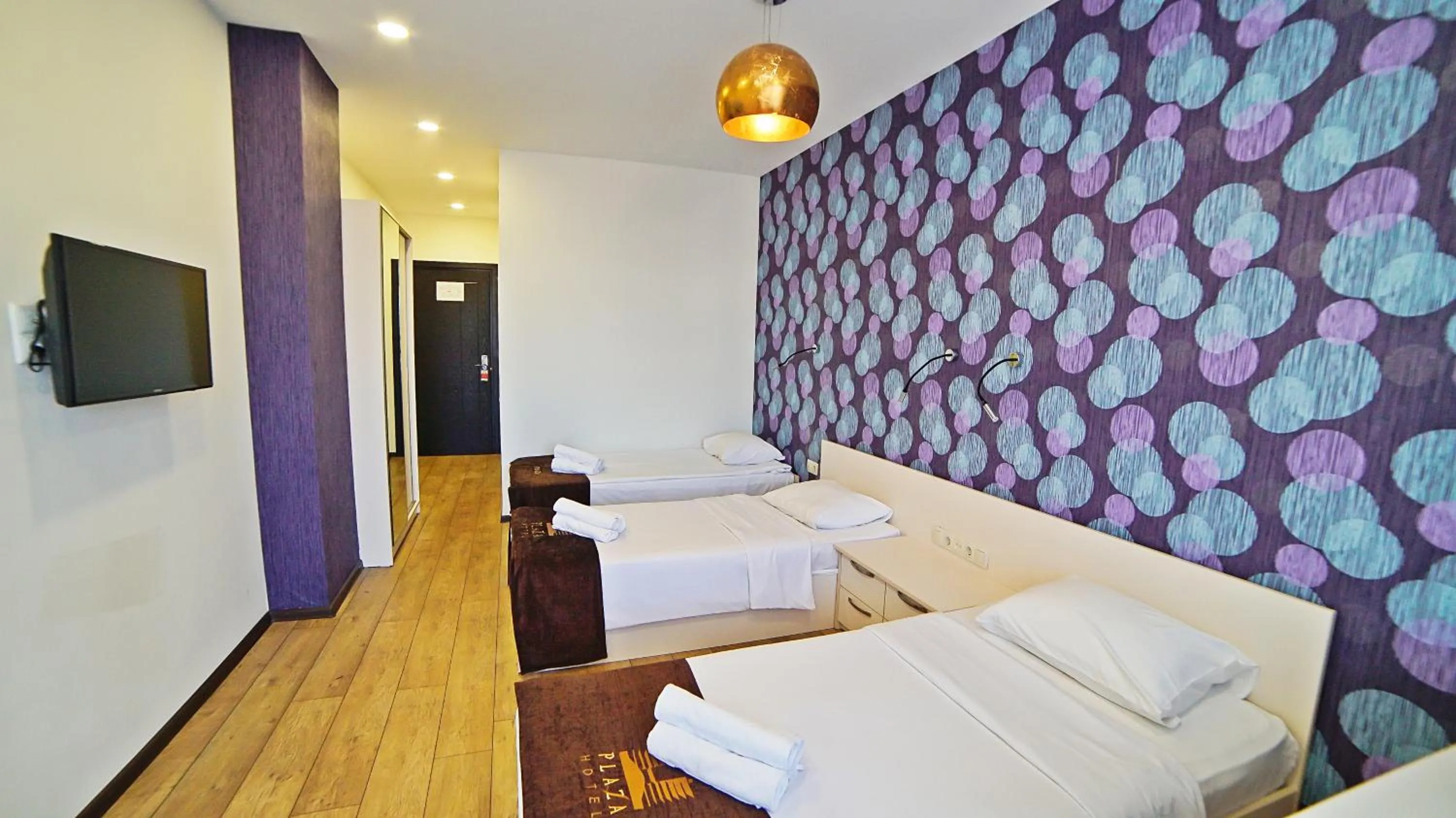 Photo of the whole room in Mardi Plaza Hotel