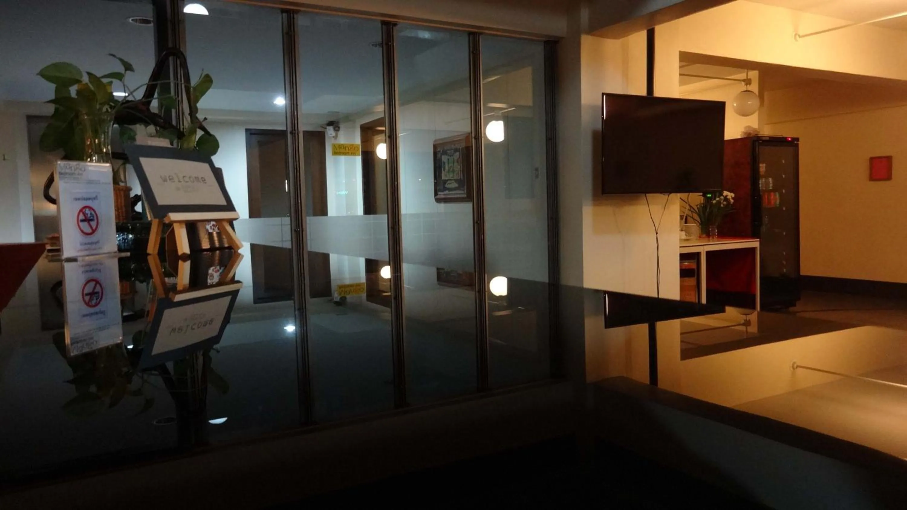 Bed in Mango Bedroom Inn