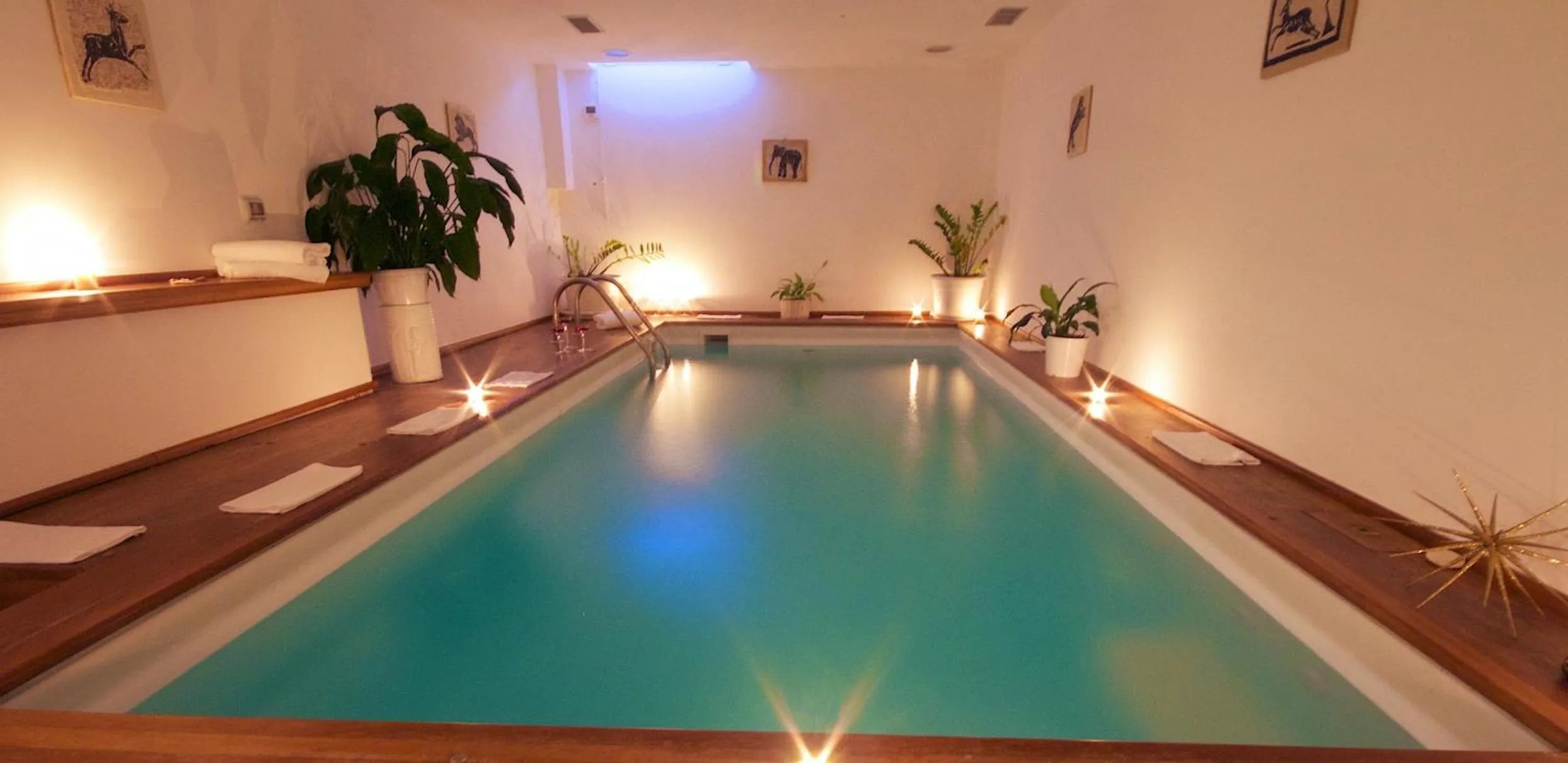 Swimming pool in Il San Francesco Charming Hotel