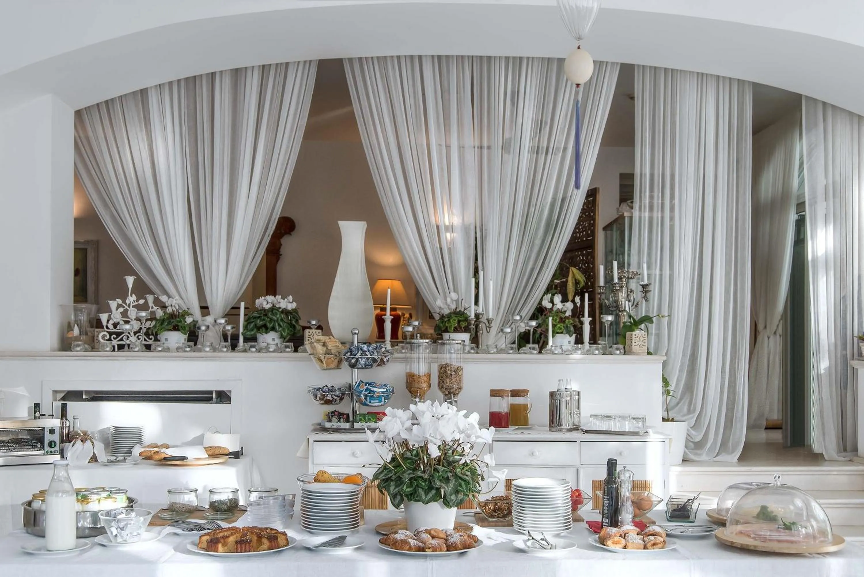 Breakfast in Il San Francesco Charming Hotel