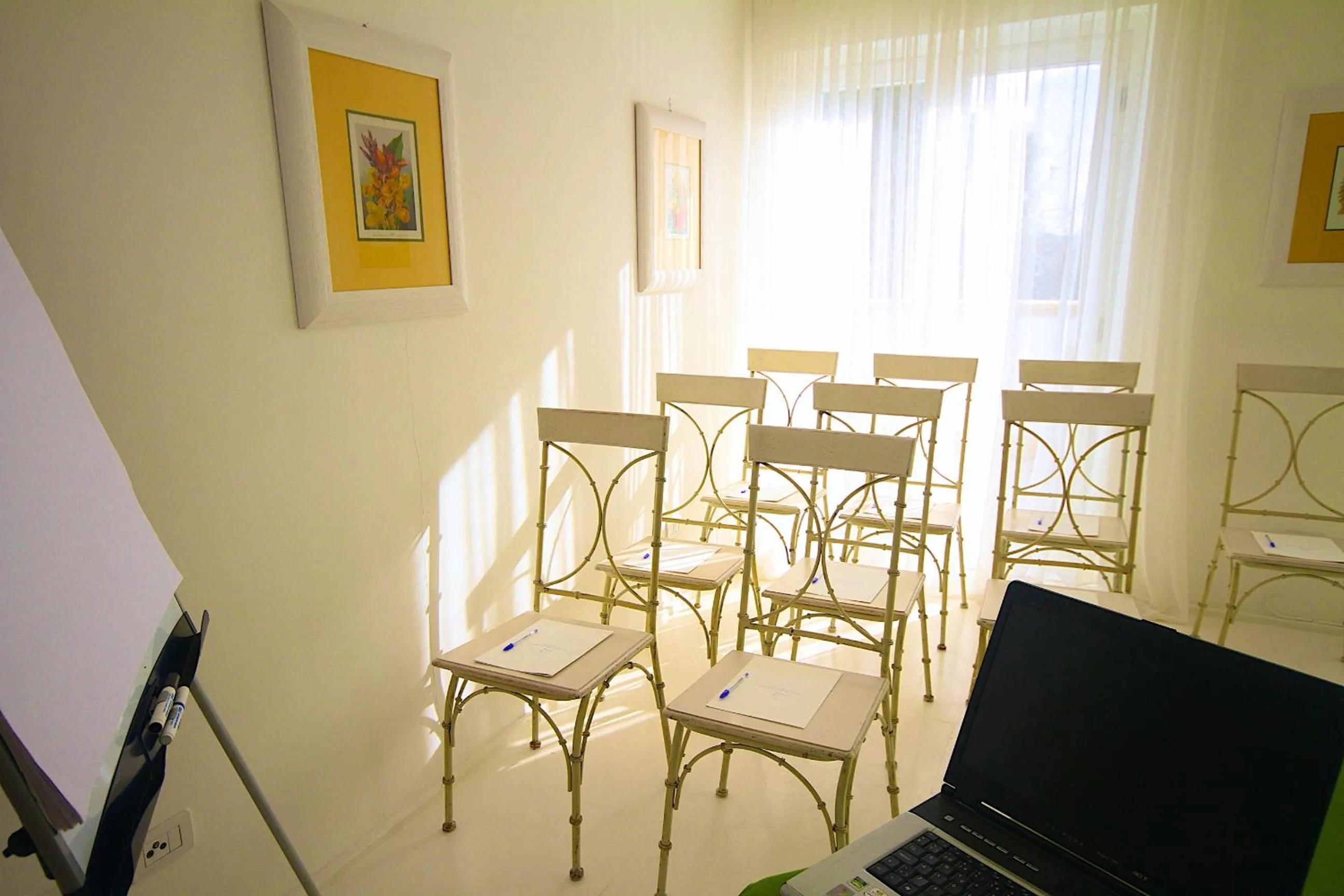 Meeting/conference room in Il San Francesco Charming Hotel