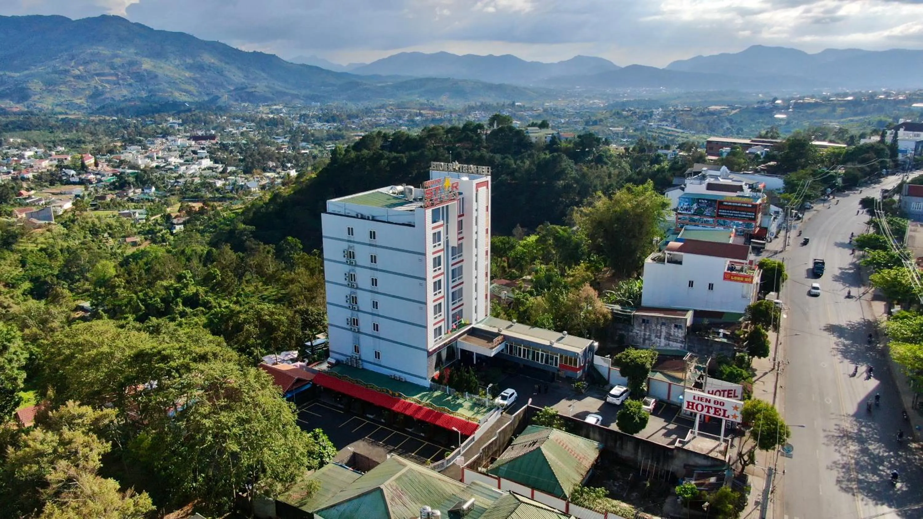 Property building in Lien Do Star Hotel