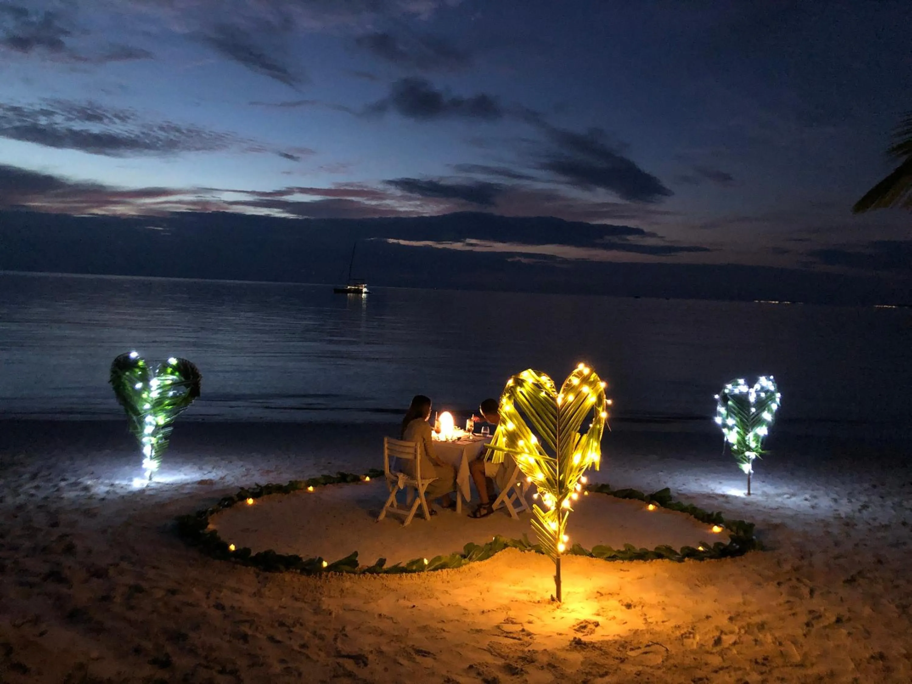 Sunrise by white sand dhigurah