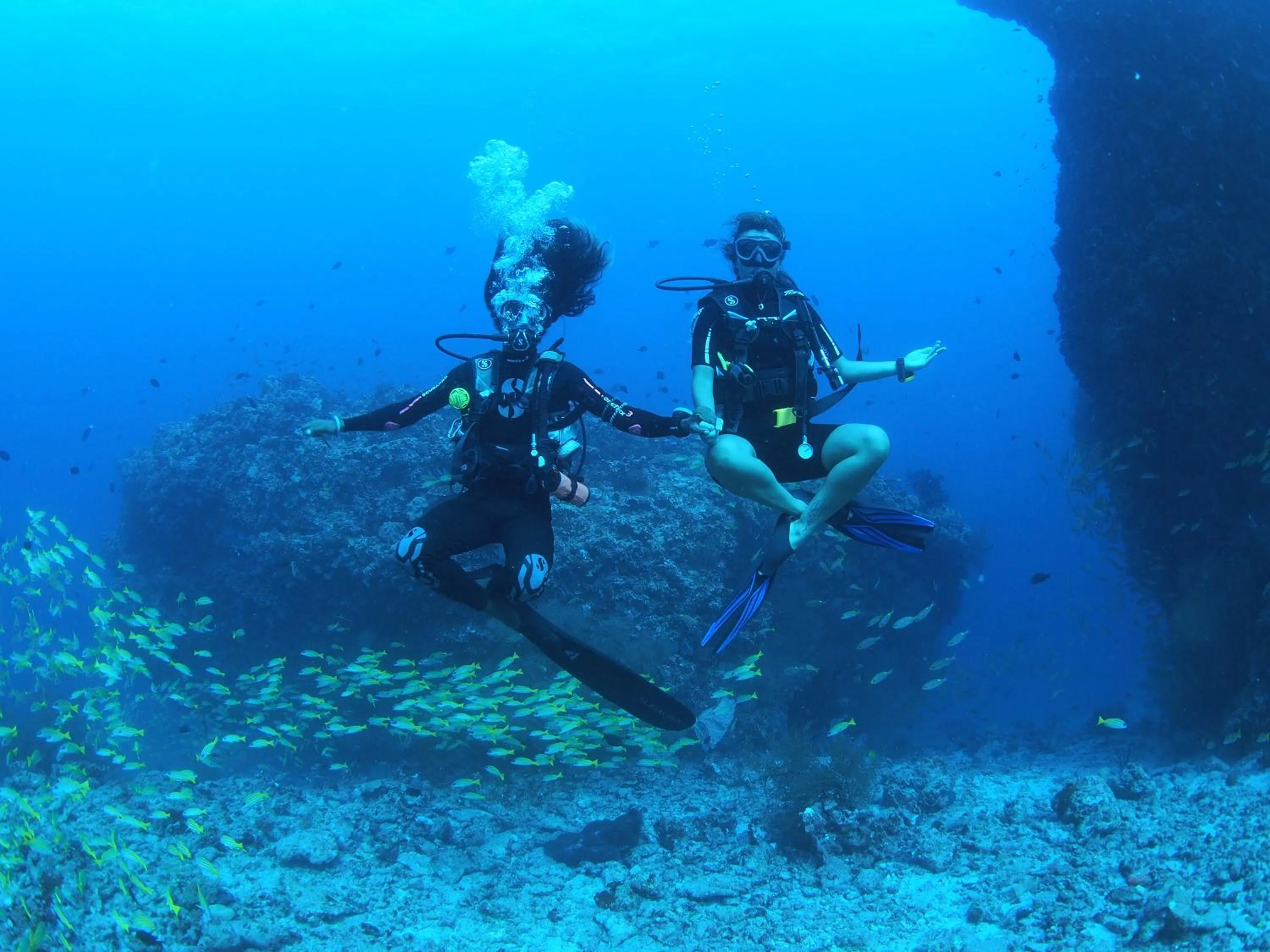 Sunrise by white sand dhigurah