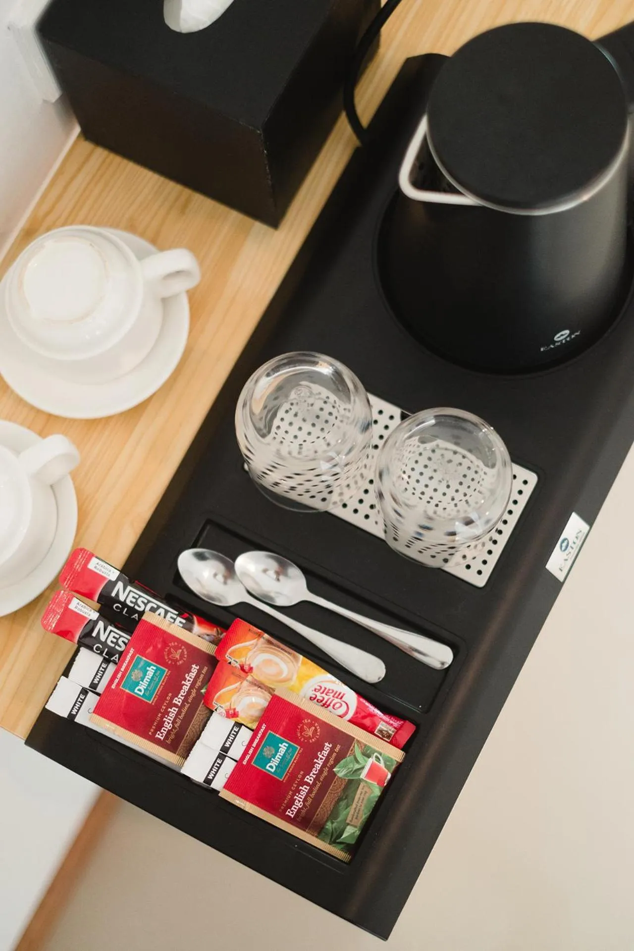 Sunrise by white sand dhigurah