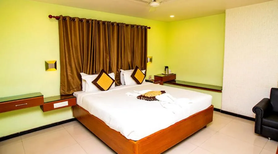 Bed in Simran Heritage(Business Hotel