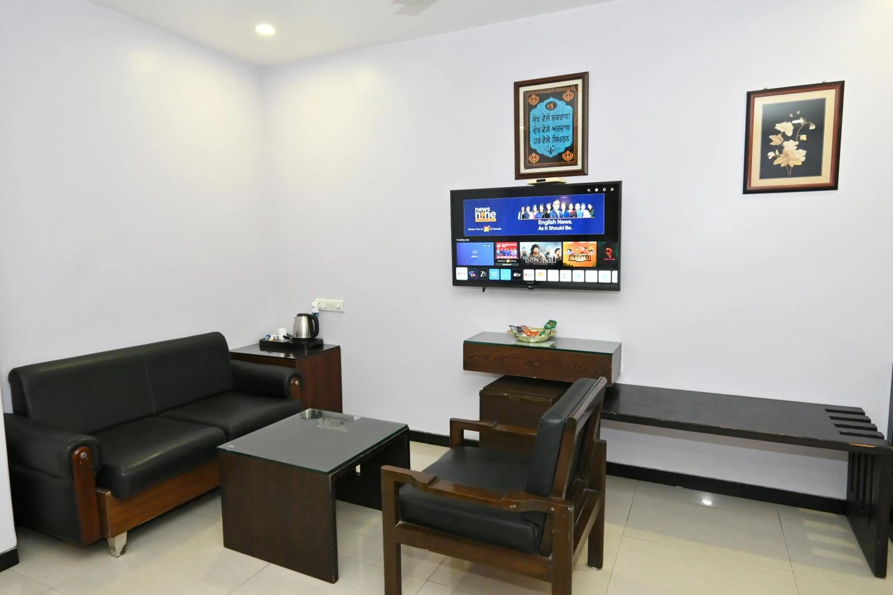 Simran Heritage(Business Hotel