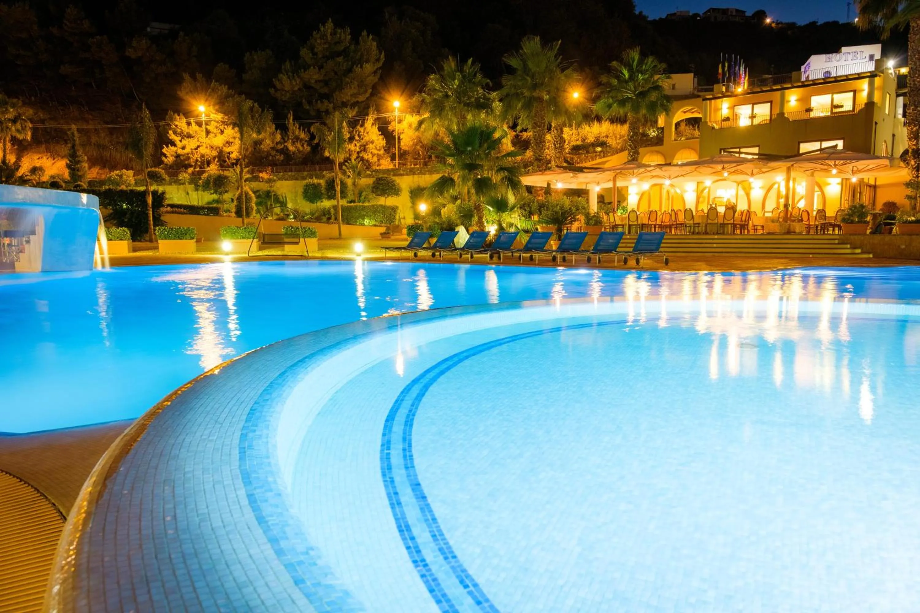 Swimming pool in Hotel Aktea