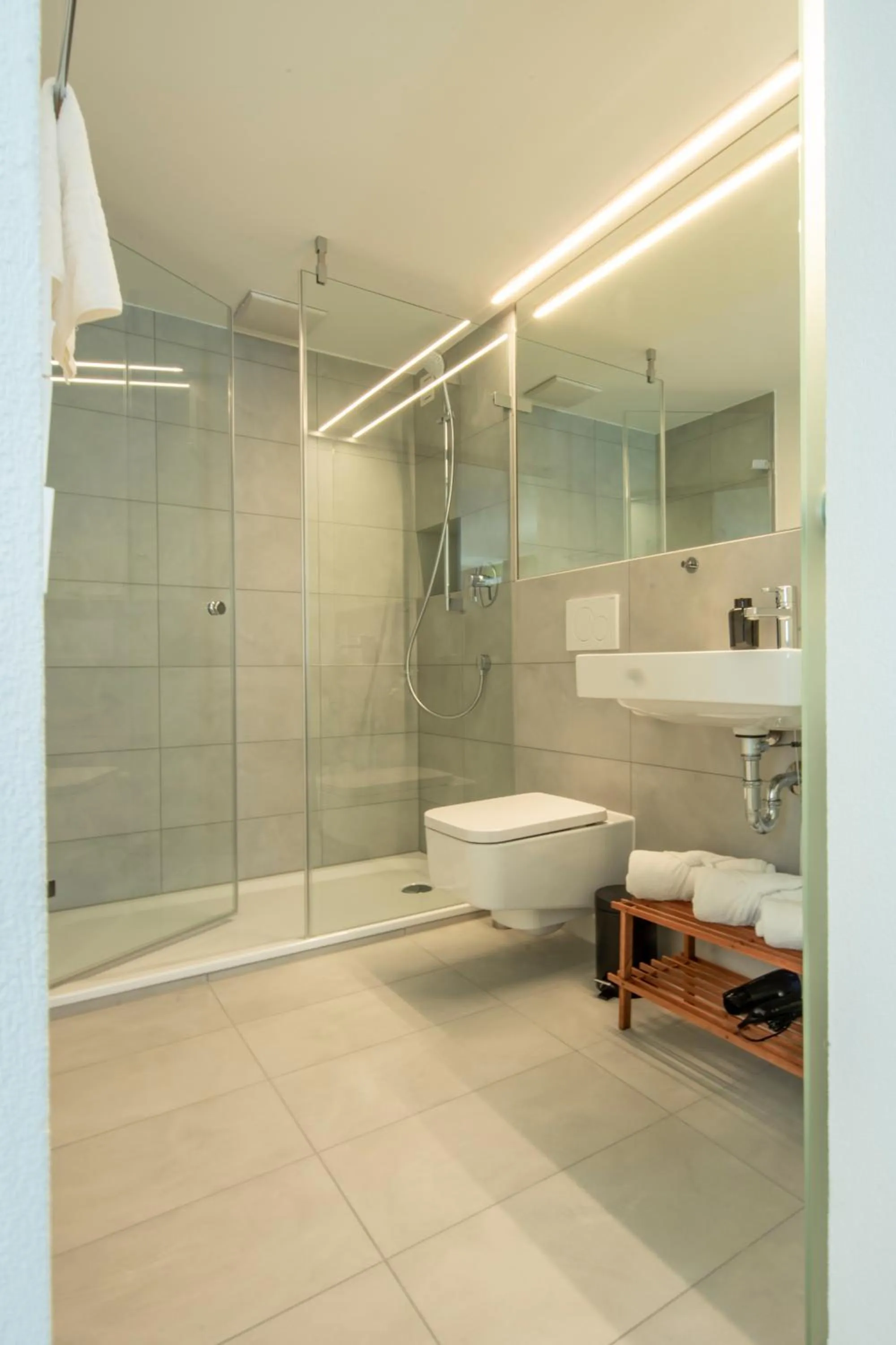 Bathroom in Gästehaus am Schlossplatz, Z. 4