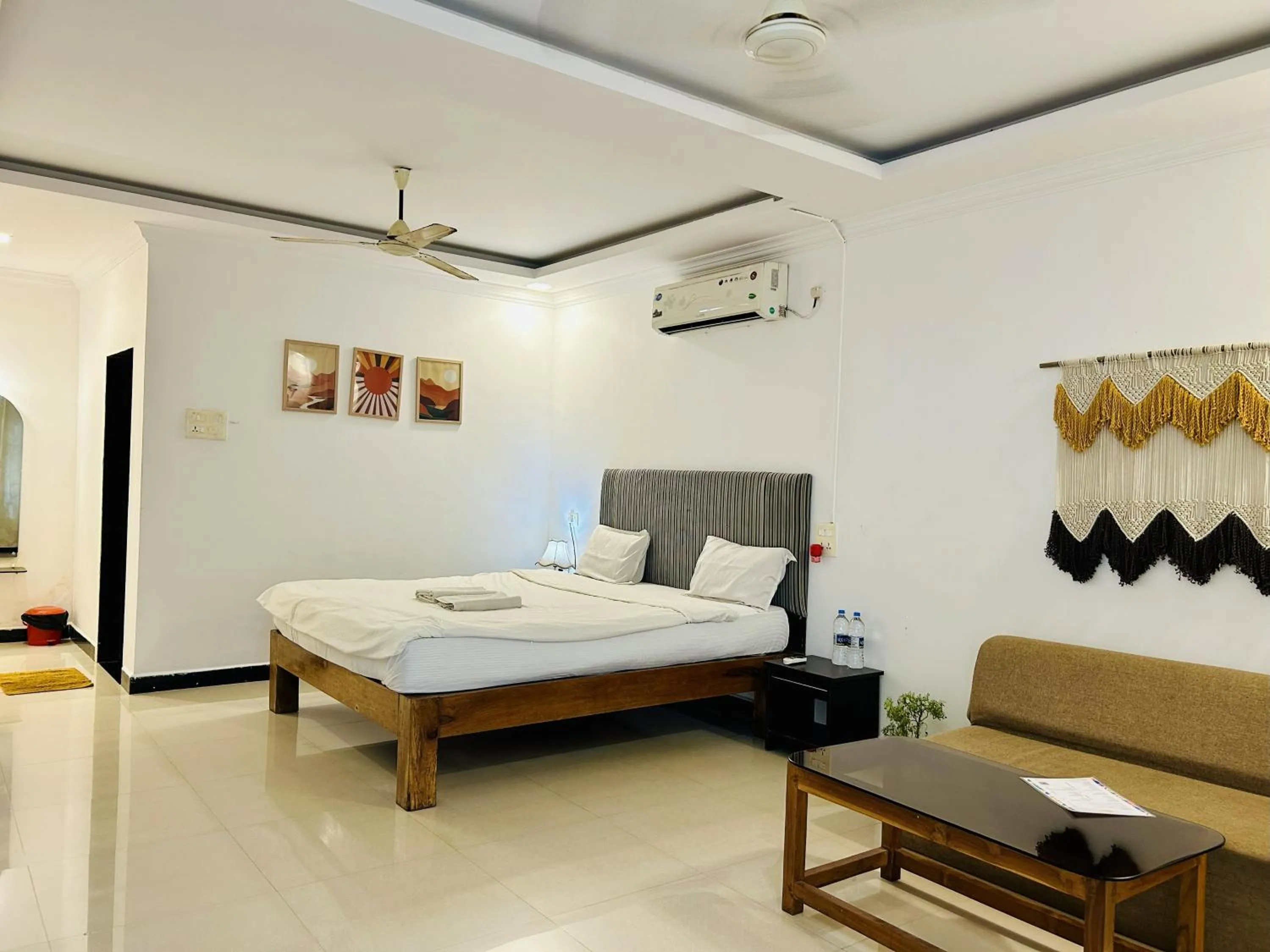 Bedroom, Bed in Jungle by sturmfrei Palolem