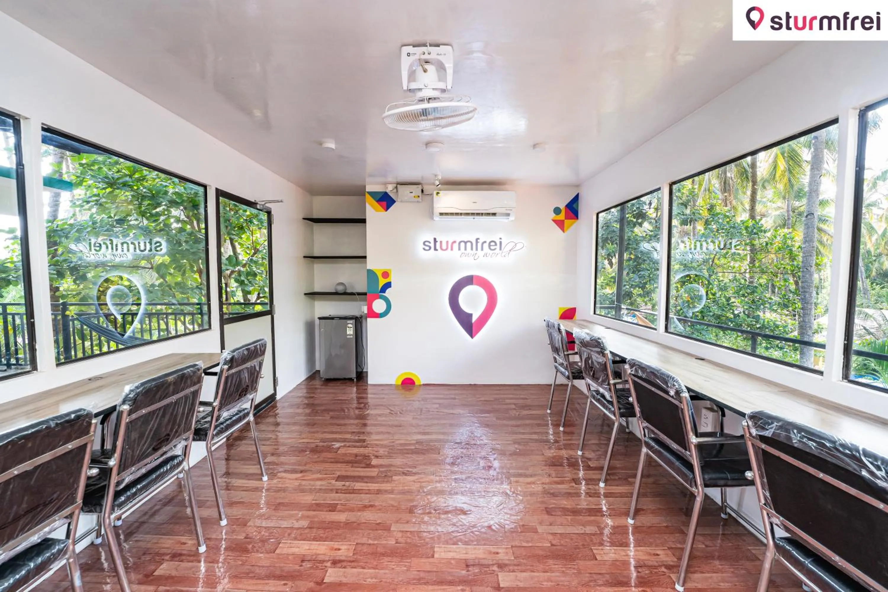 Communal lounge/ TV room in Jungle by sturmfrei Palolem