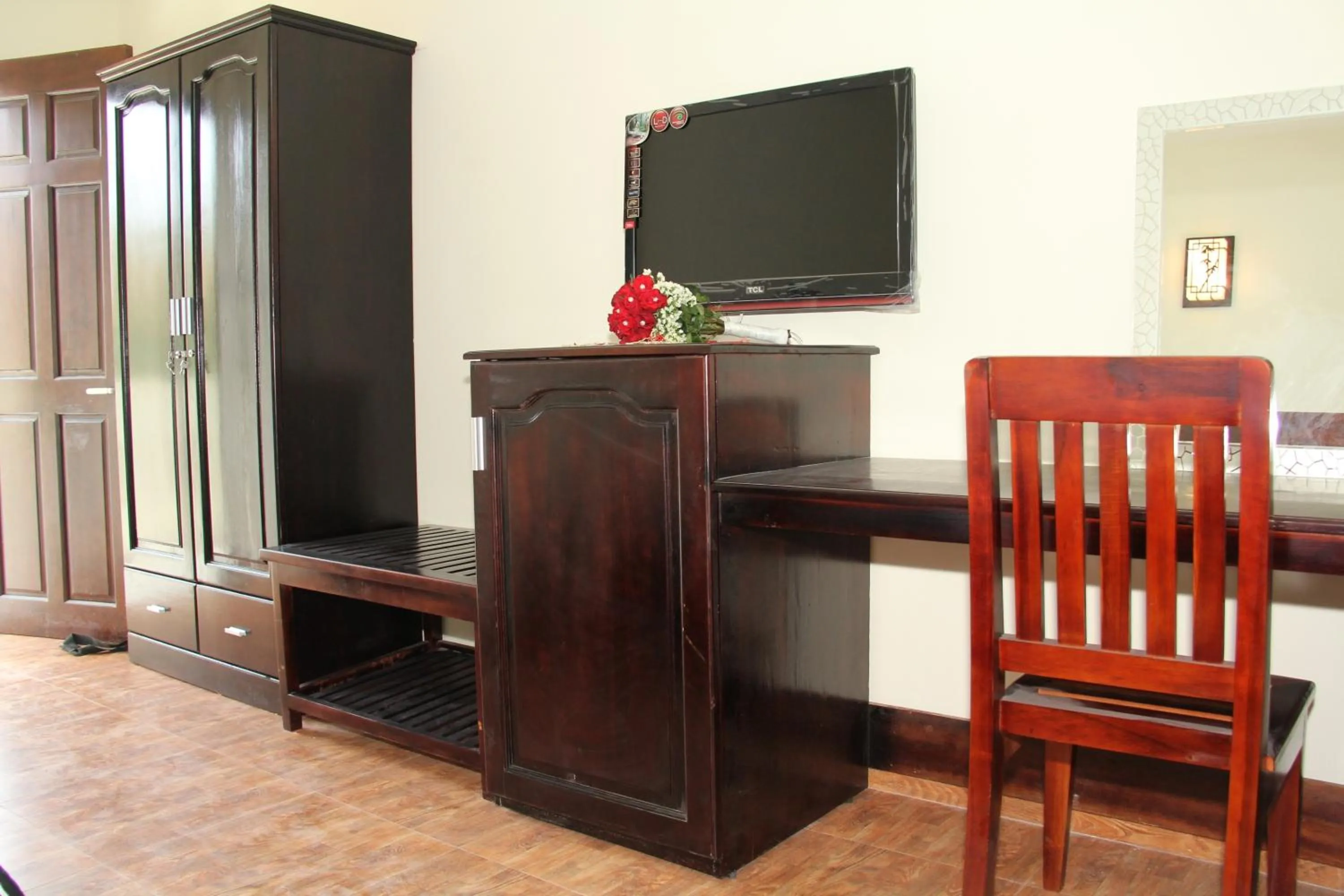 TV and multimedia in Sun & Sands Beach Hotel