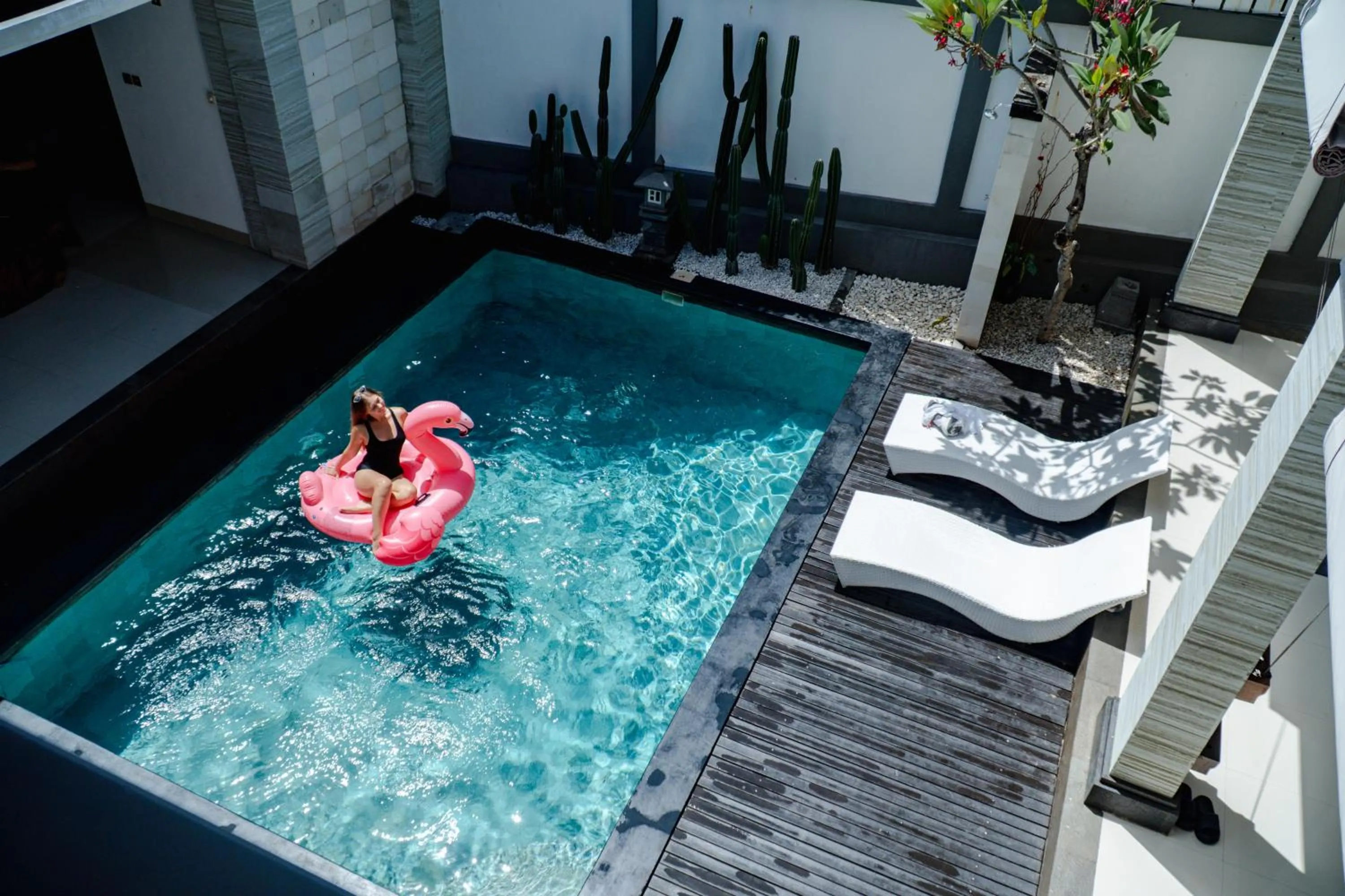 Swimming pool in Maja Villa Batubelig by GenuineHost