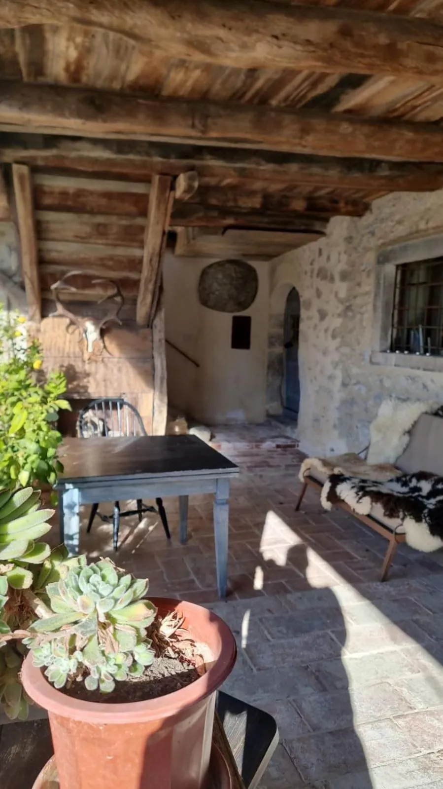 Patio in B&B con SPA il Castello di Lucawest