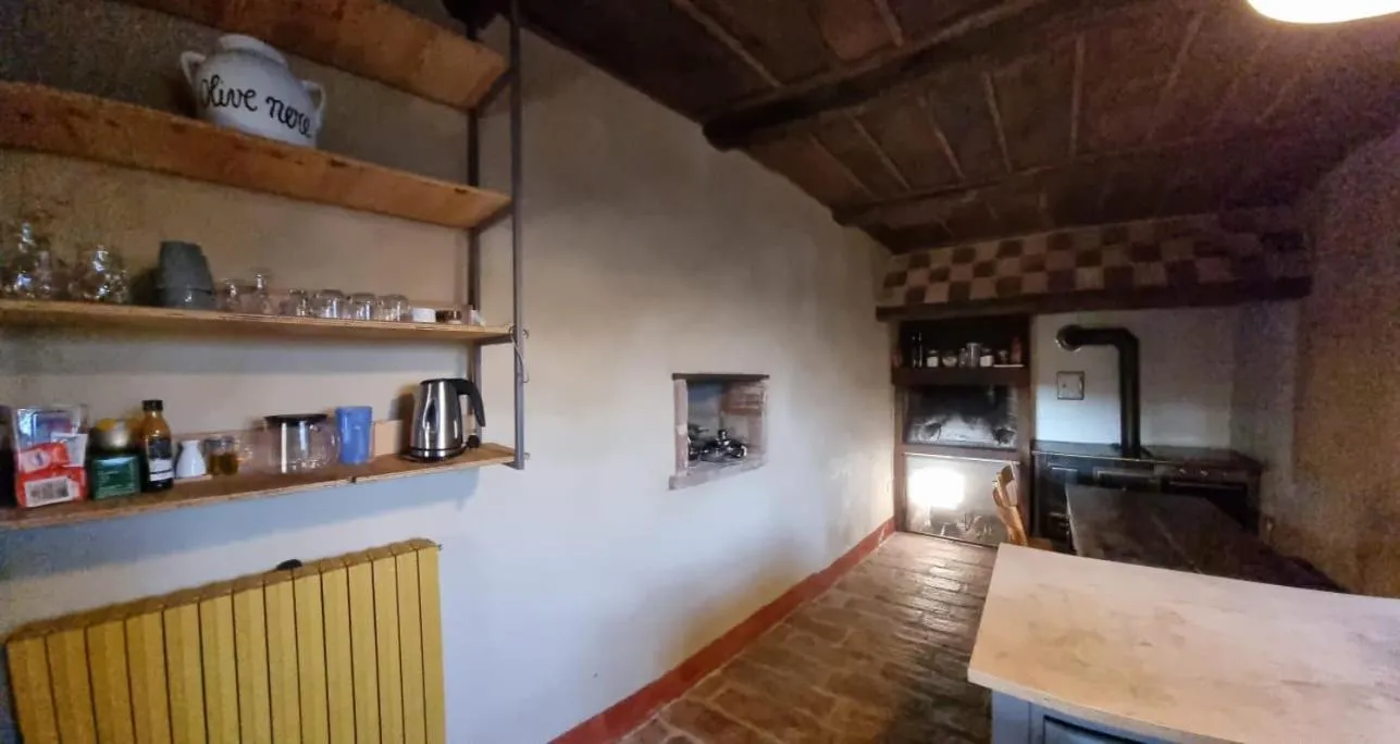 Dining area in B&B con SPA il Castello di Lucawest