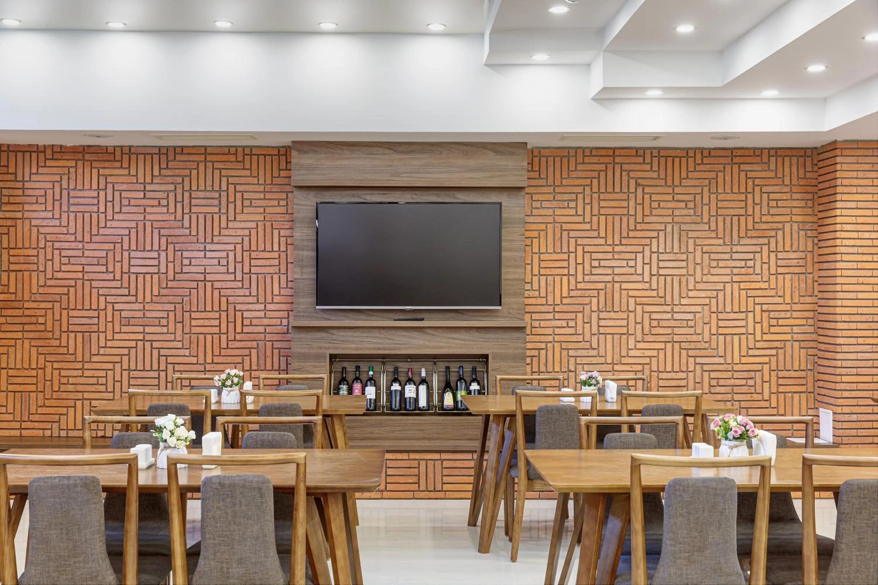 Restaurant/places to eat in Vinum Hotel