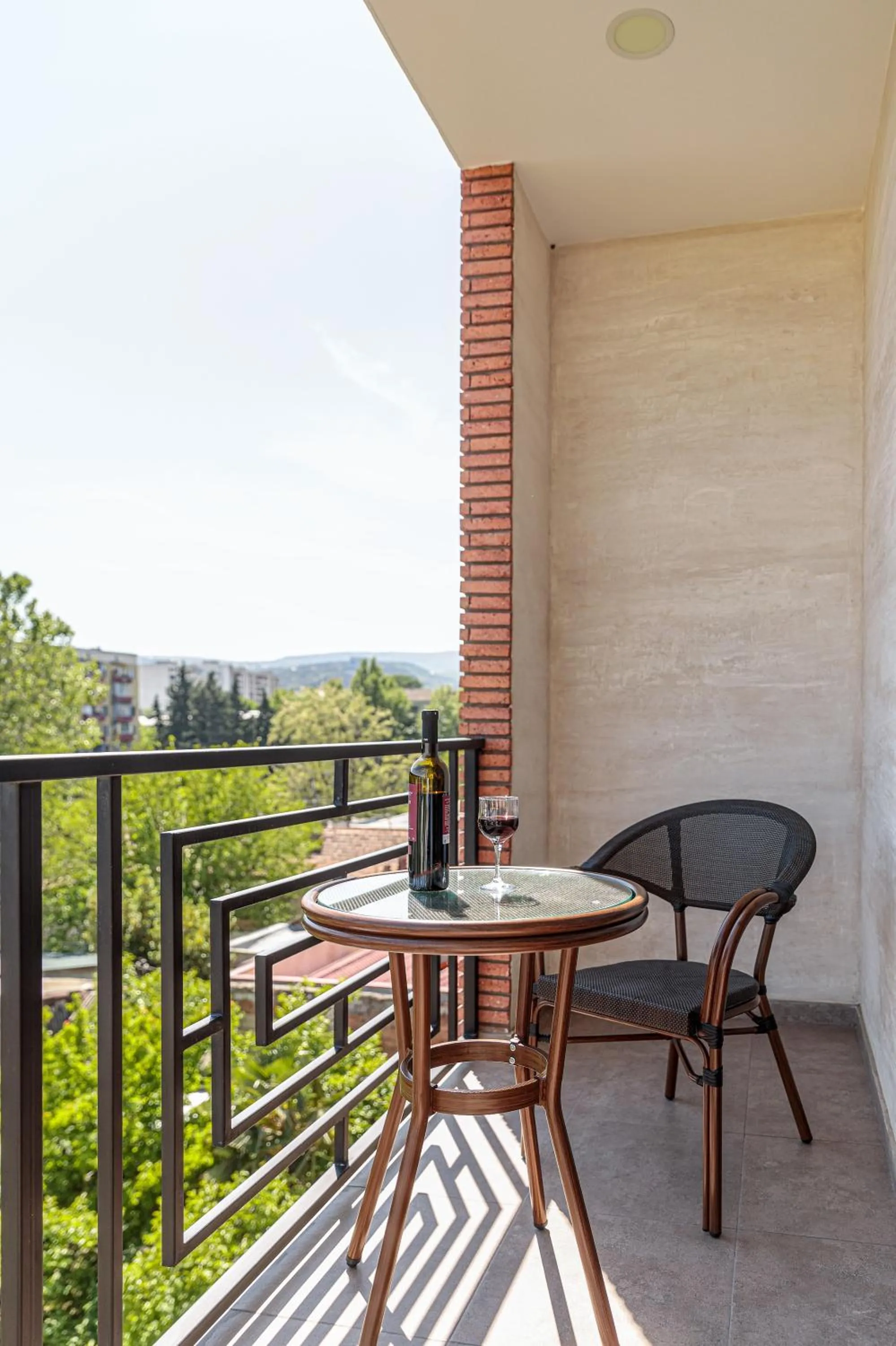 Patio in Vinum Hotel