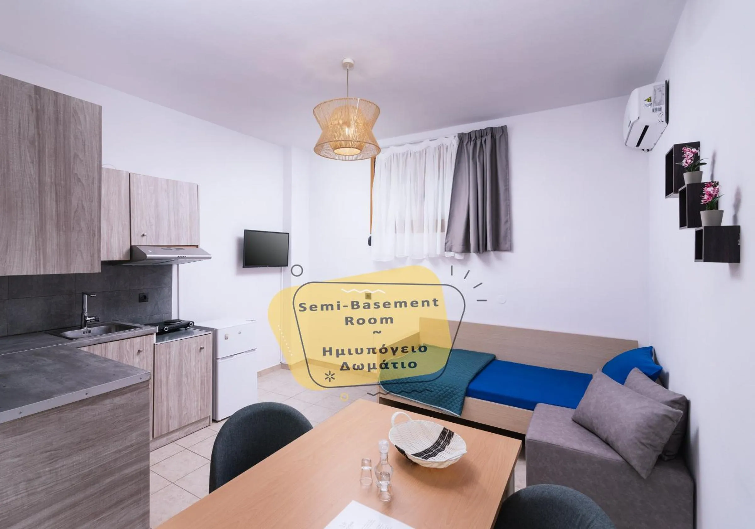 Coffee/tea facilities in Alcyone Studios and Apartments