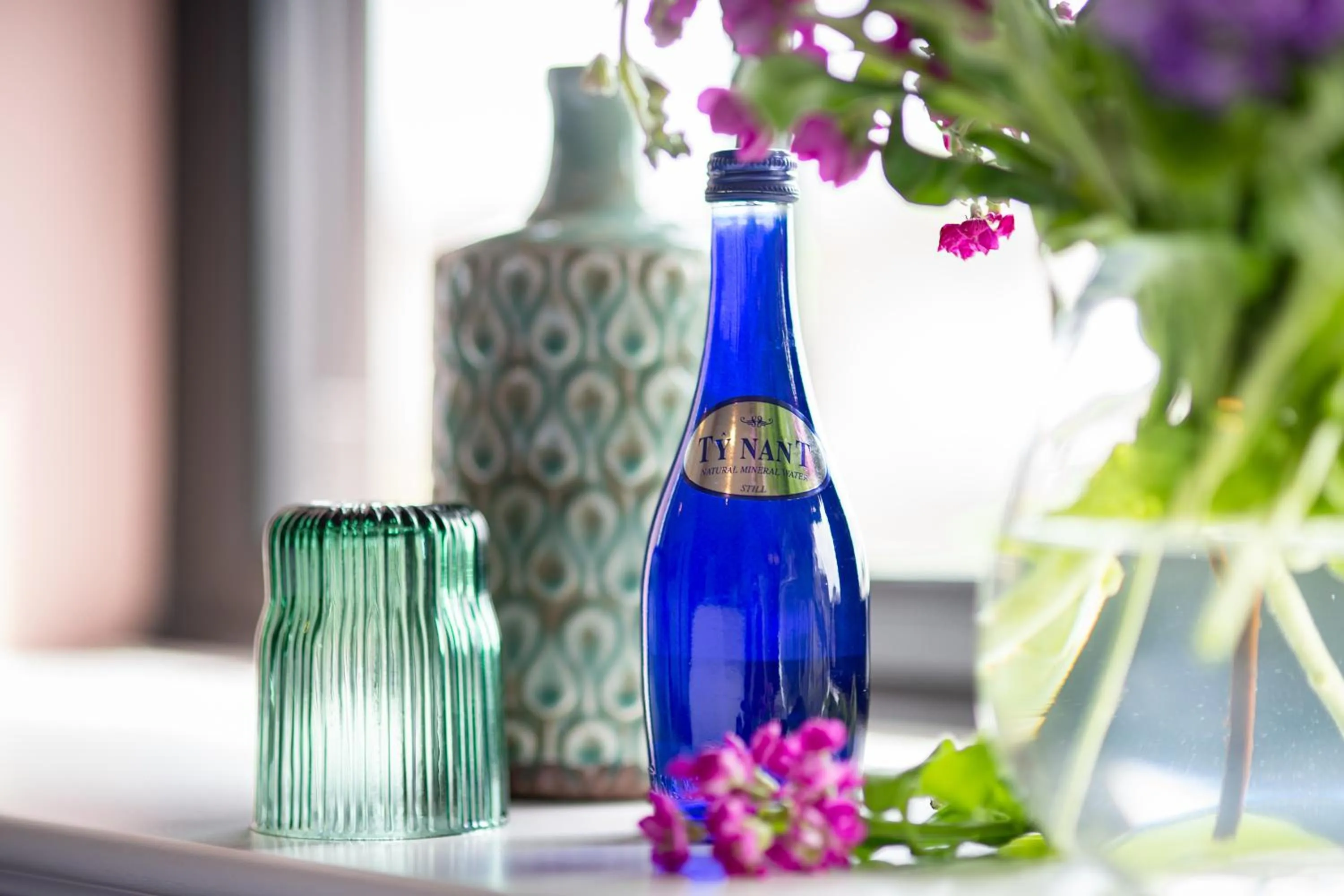 Property building in The White Lion Cowbridge