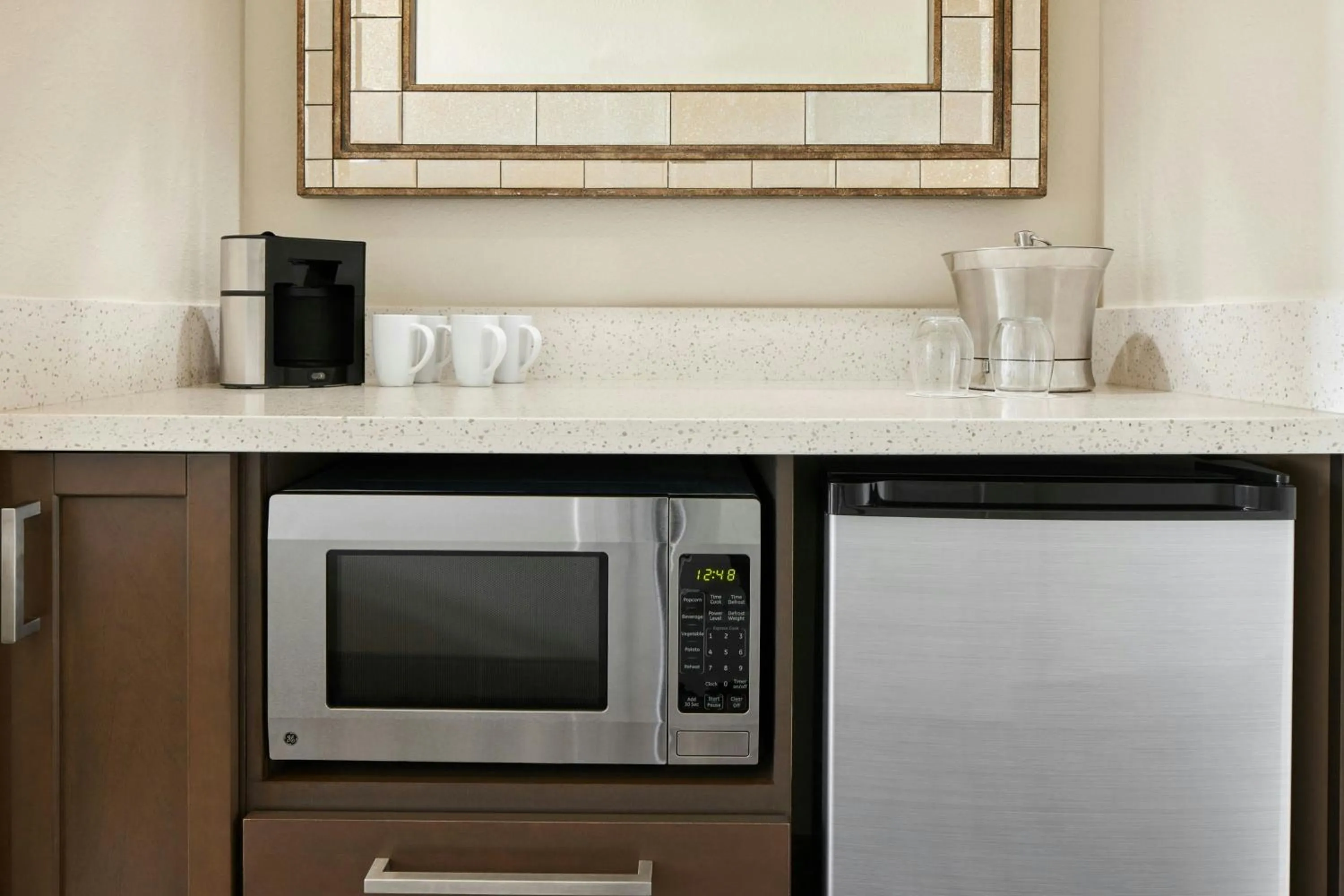 Lounge or bar in Andell Inn